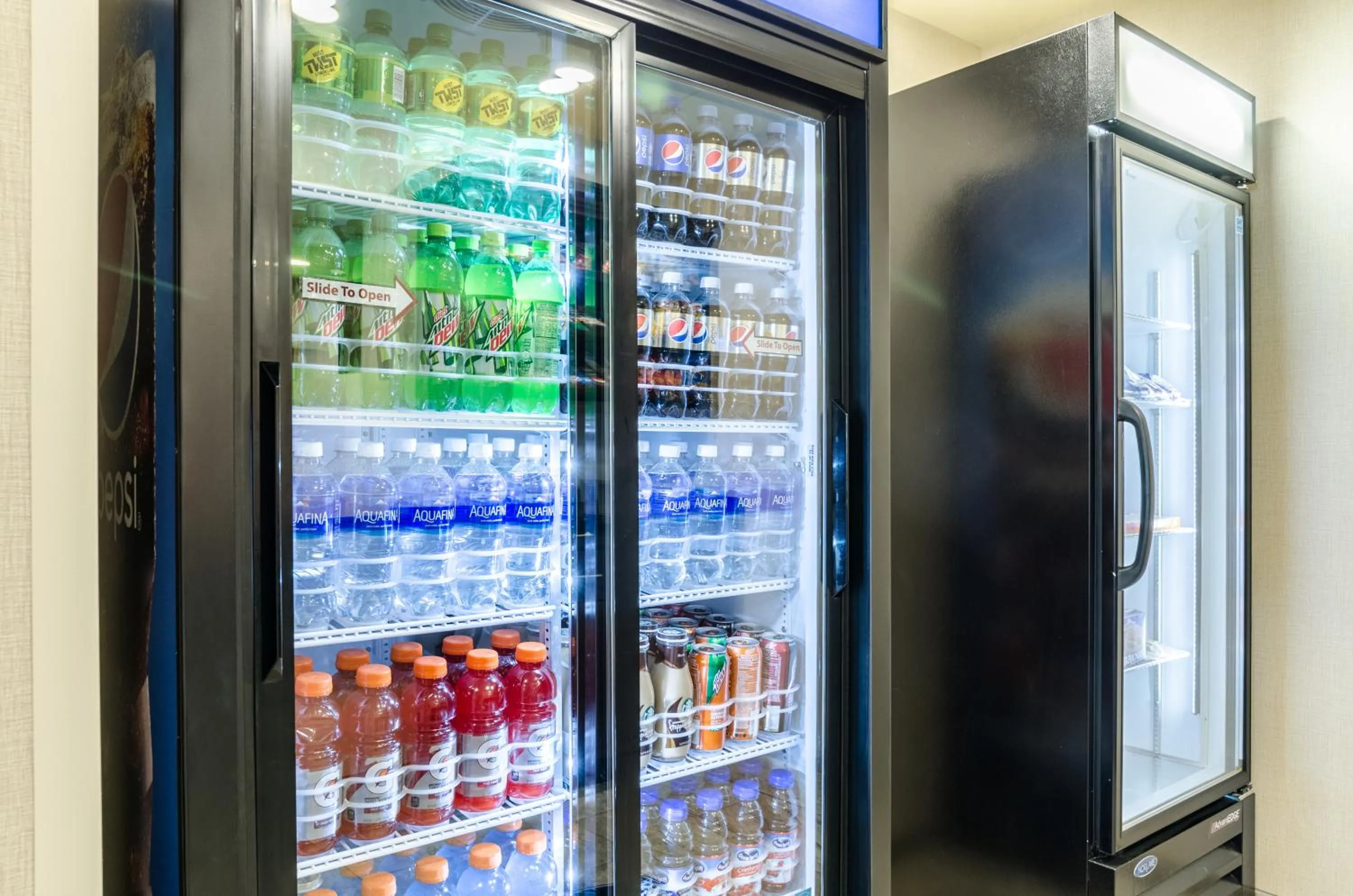 Food and drinks in Cobblestone Inn & Suites - Ord