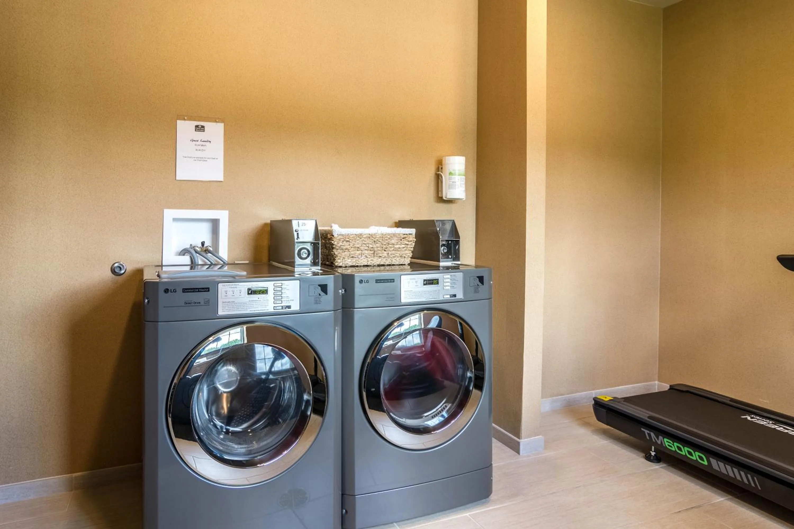 Fitness centre/facilities in Cobblestone Hotel & Suites - Harborcreek