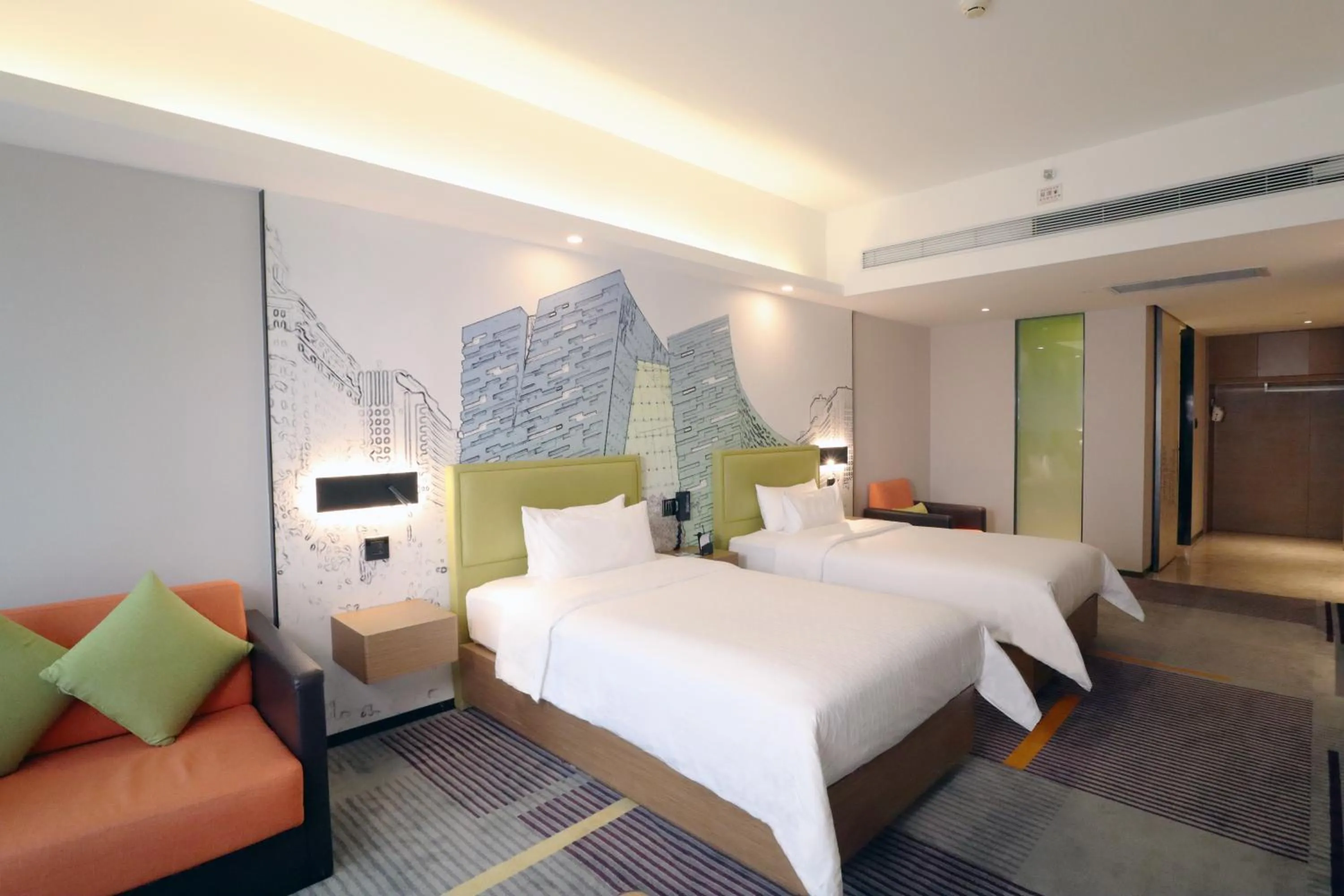 Bed in Hampton by Hilton Guangzhou Zhujiang New Town