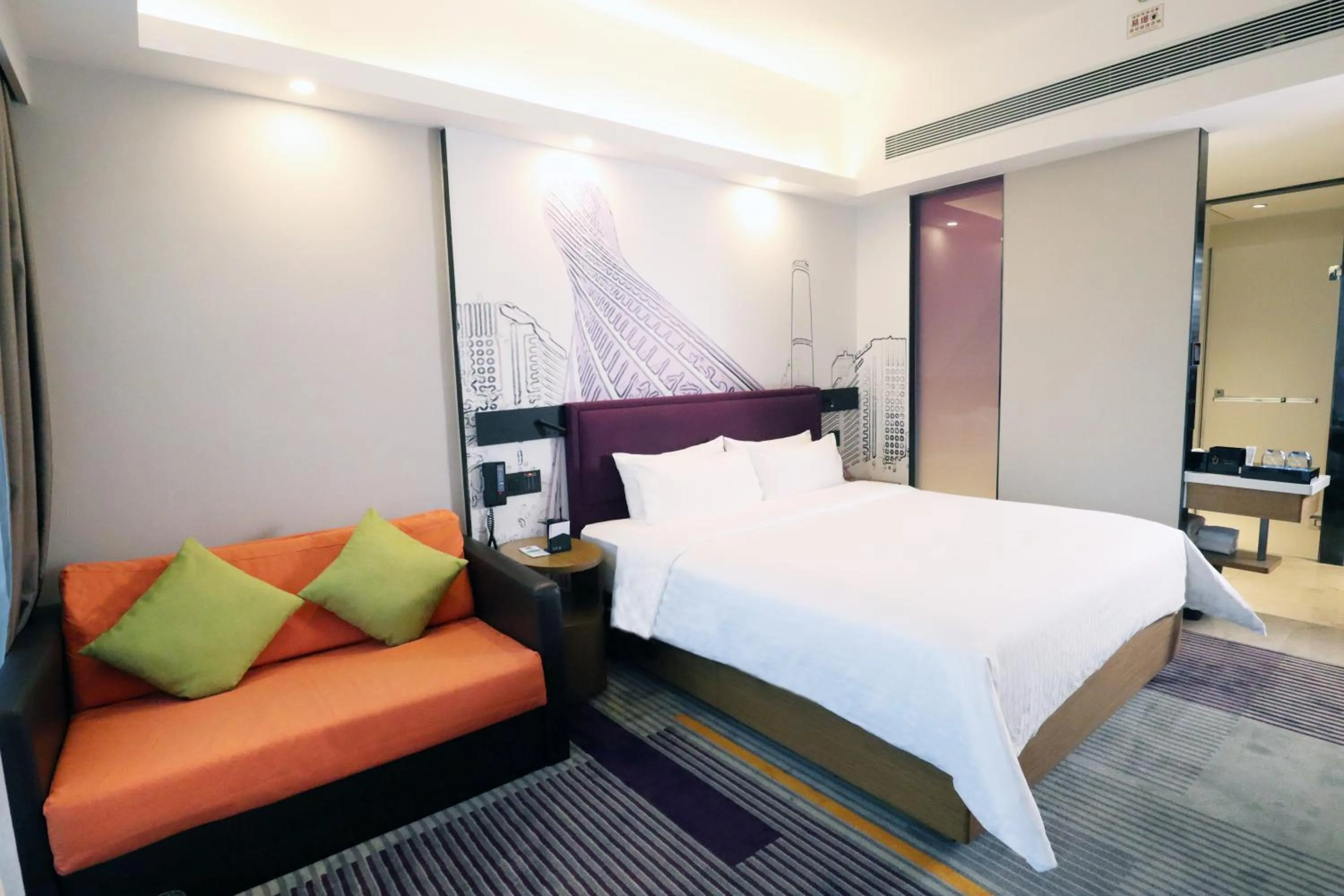 Bed in Hampton by Hilton Guangzhou Zhujiang New Town