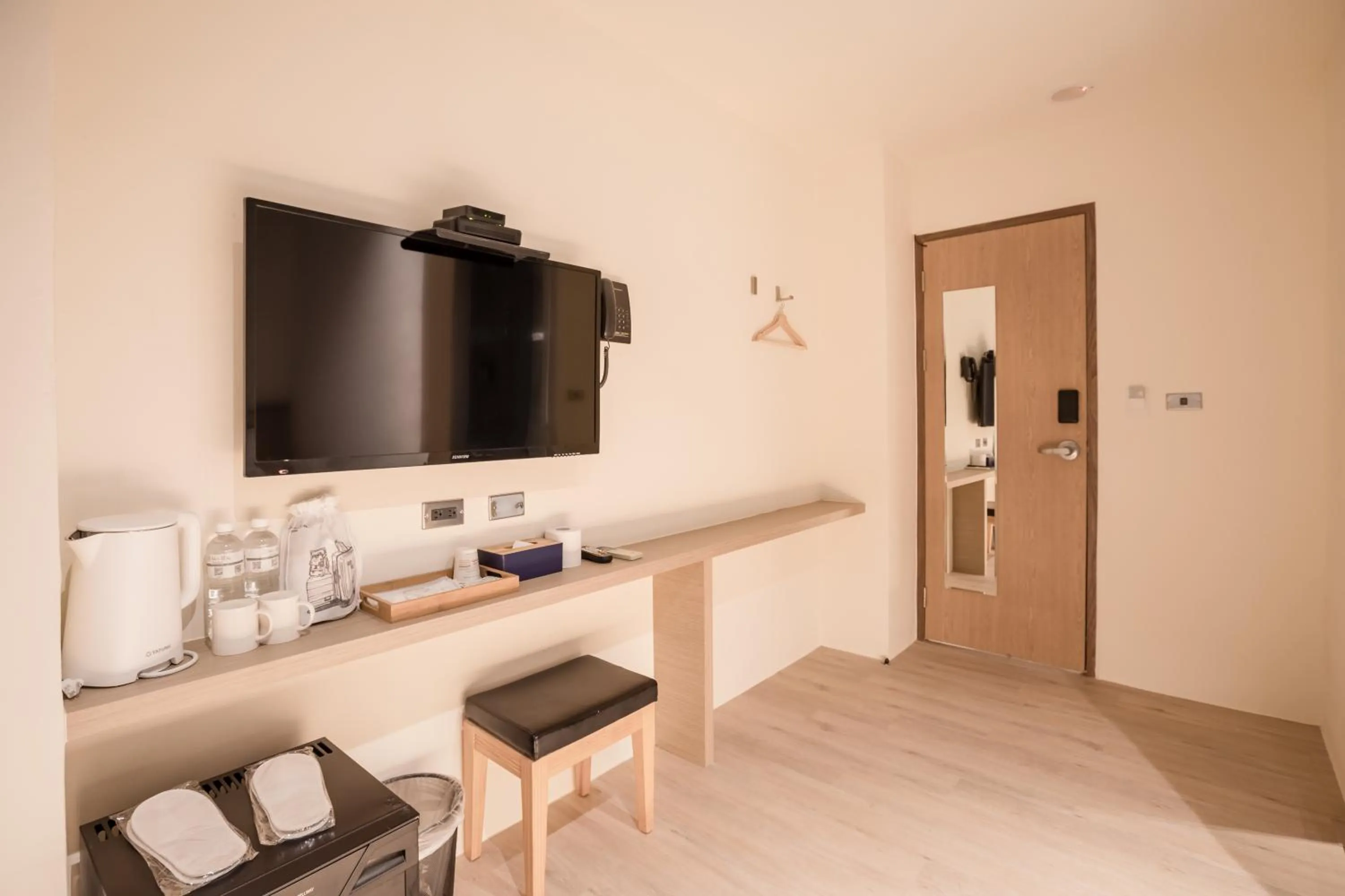 Traveller-Inn Day Moon Hotel