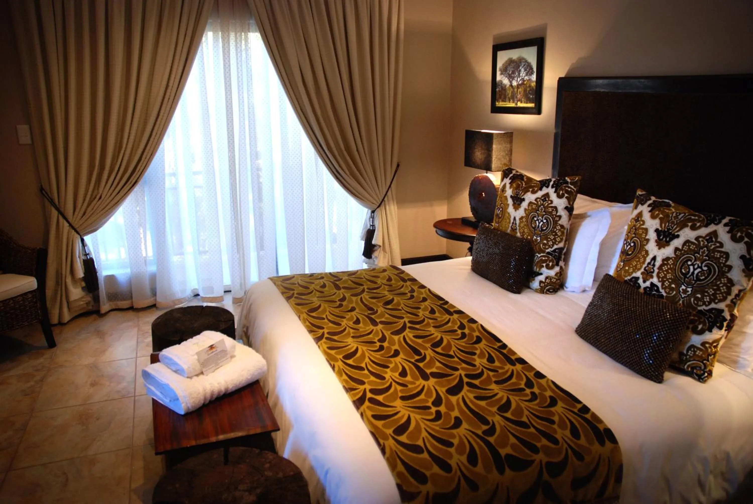 Bed in Kathuhari Guesthouse