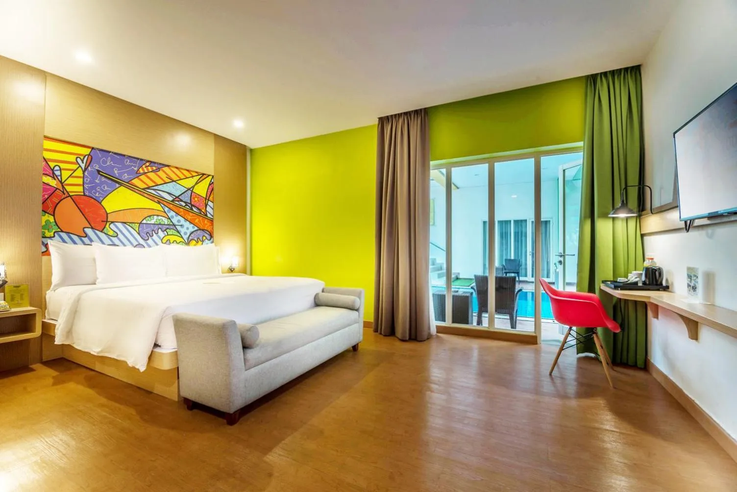 Bed in MaxOneHotels at Resort Makassar