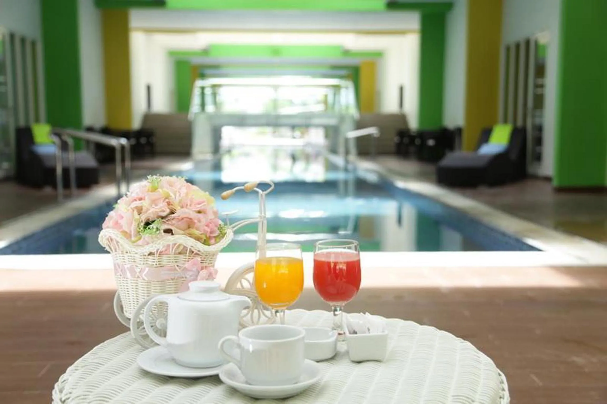 Pool view in MaxOneHotels at Resort Makassar