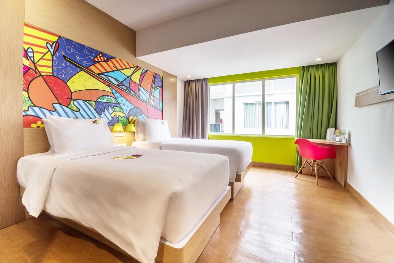 Bed in MaxOneHotels at Resort Makassar