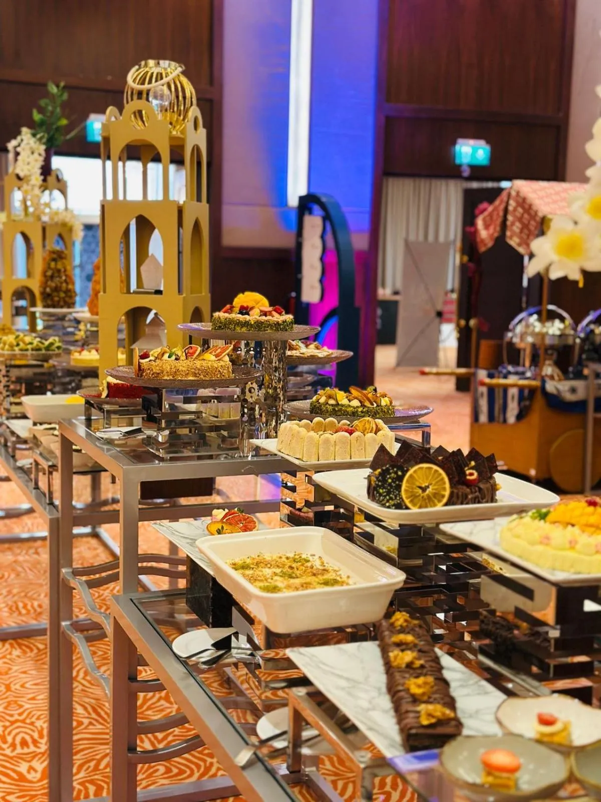 Buffet breakfast in Millennium Hail Hotel