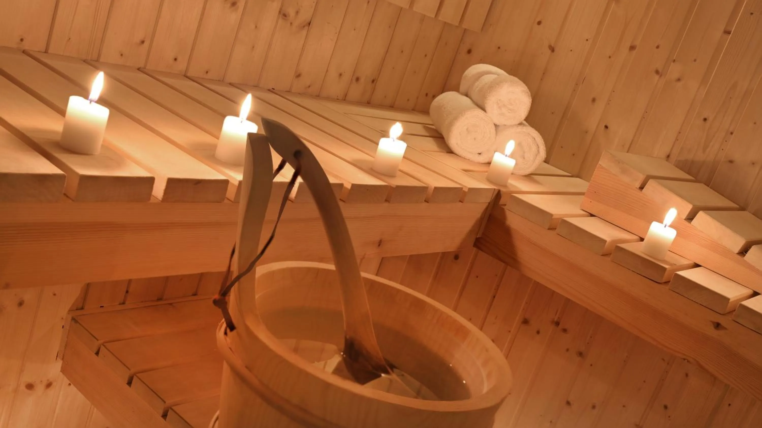 Sauna in Millennium Hail Hotel