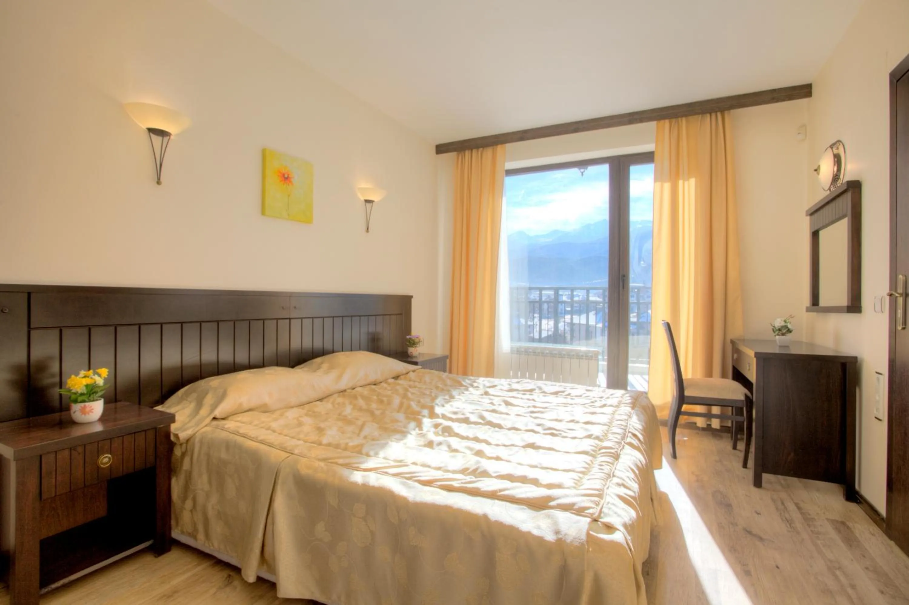 Photo of the whole room, Bed in Holiday Village COOP Dobrinishte