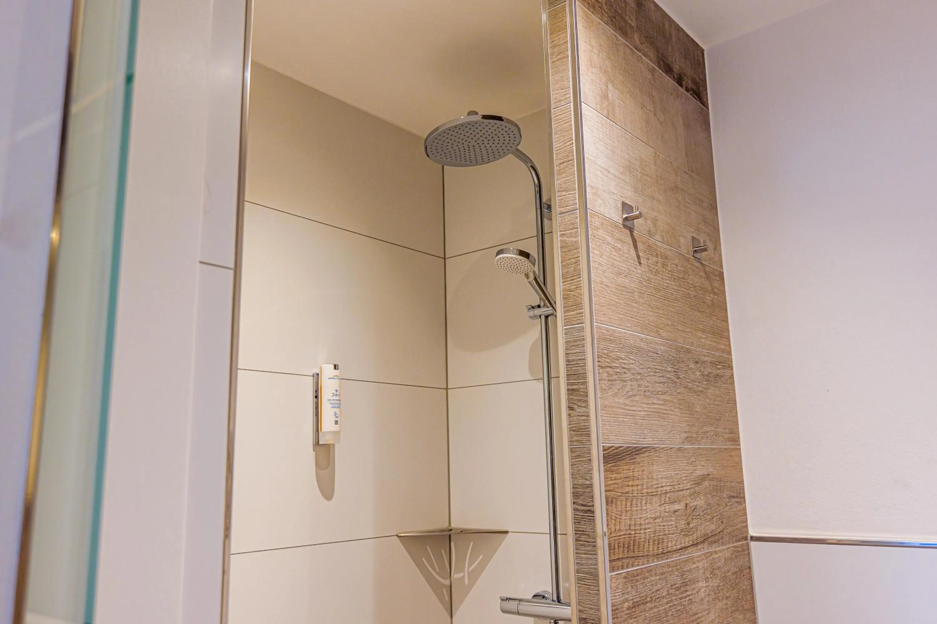 Bathroom in Hochwald Lodge