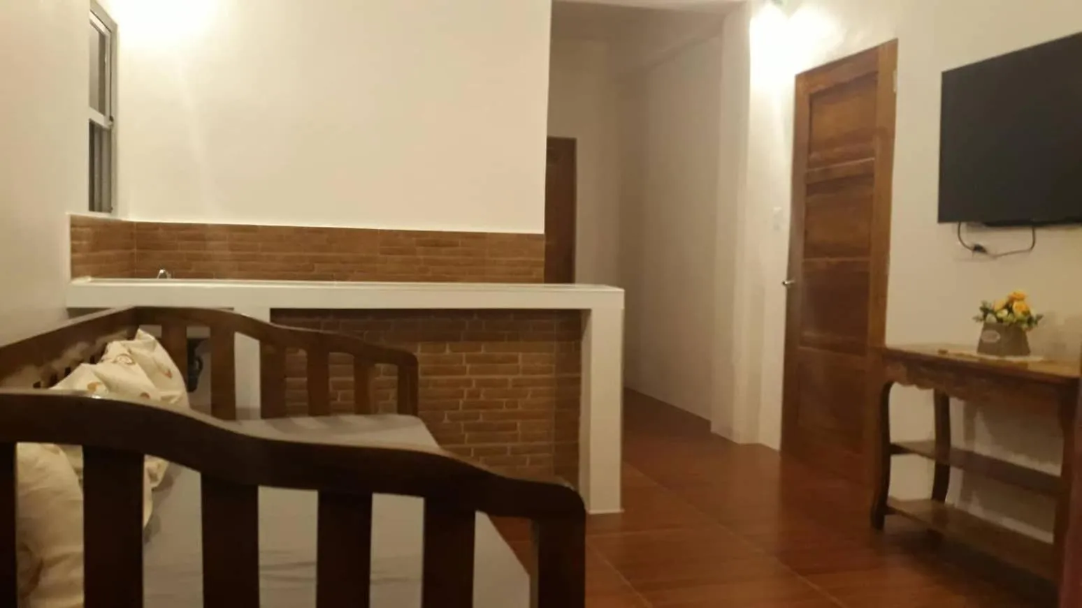 Bed in Marnin's Place