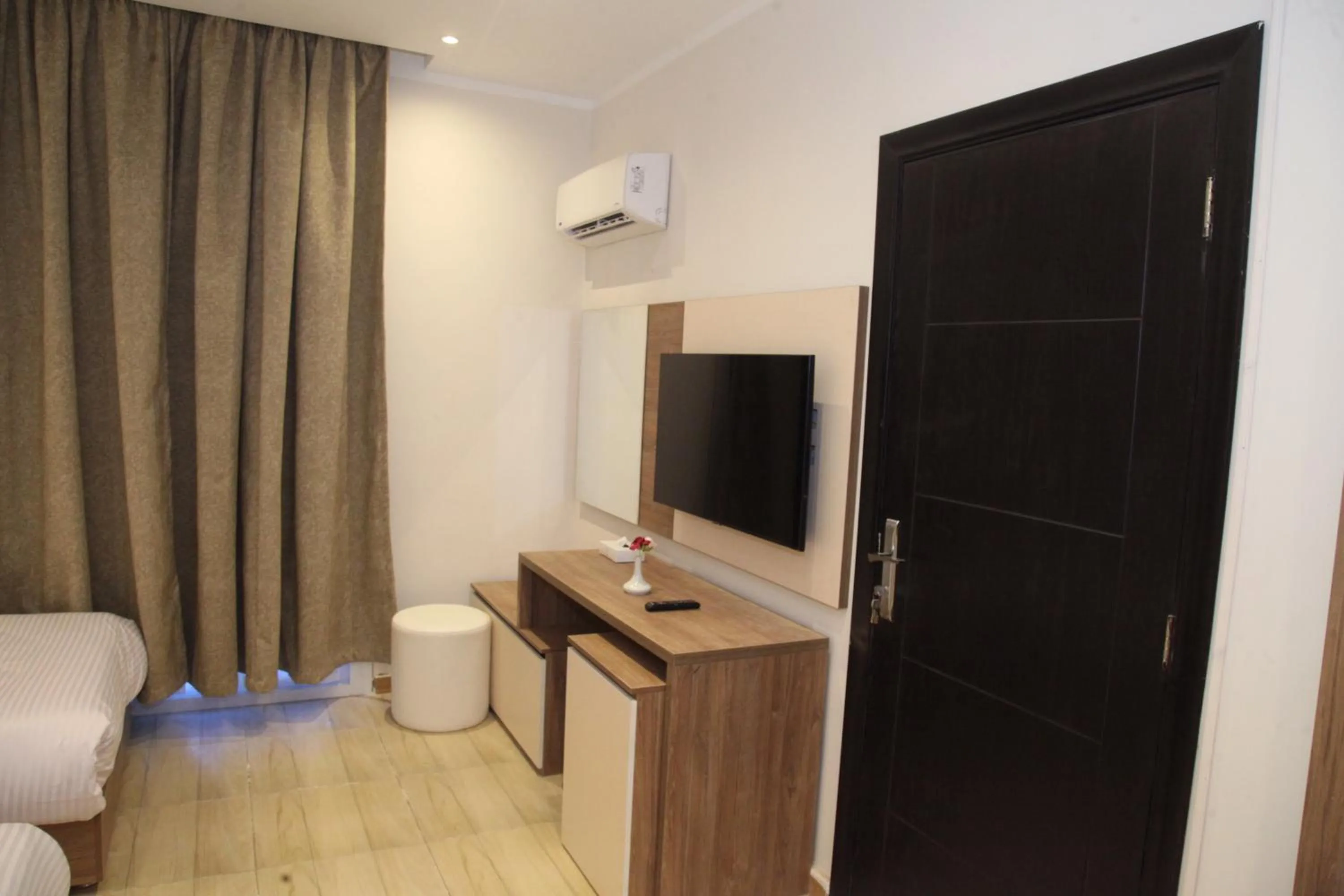 TV and multimedia in Jewel Assiut Hotel