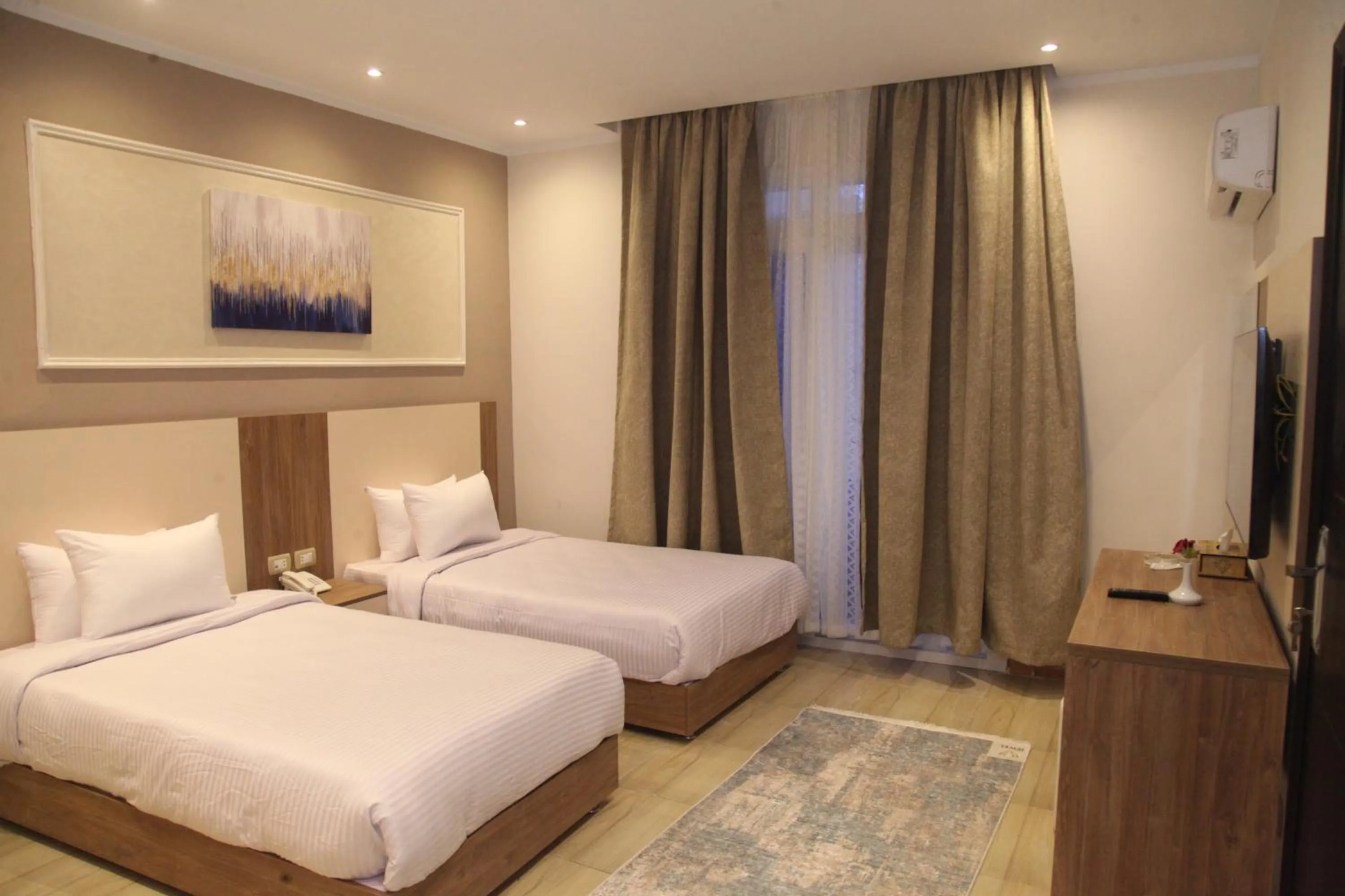 Bedroom, Bed in Jewel Assiut Hotel