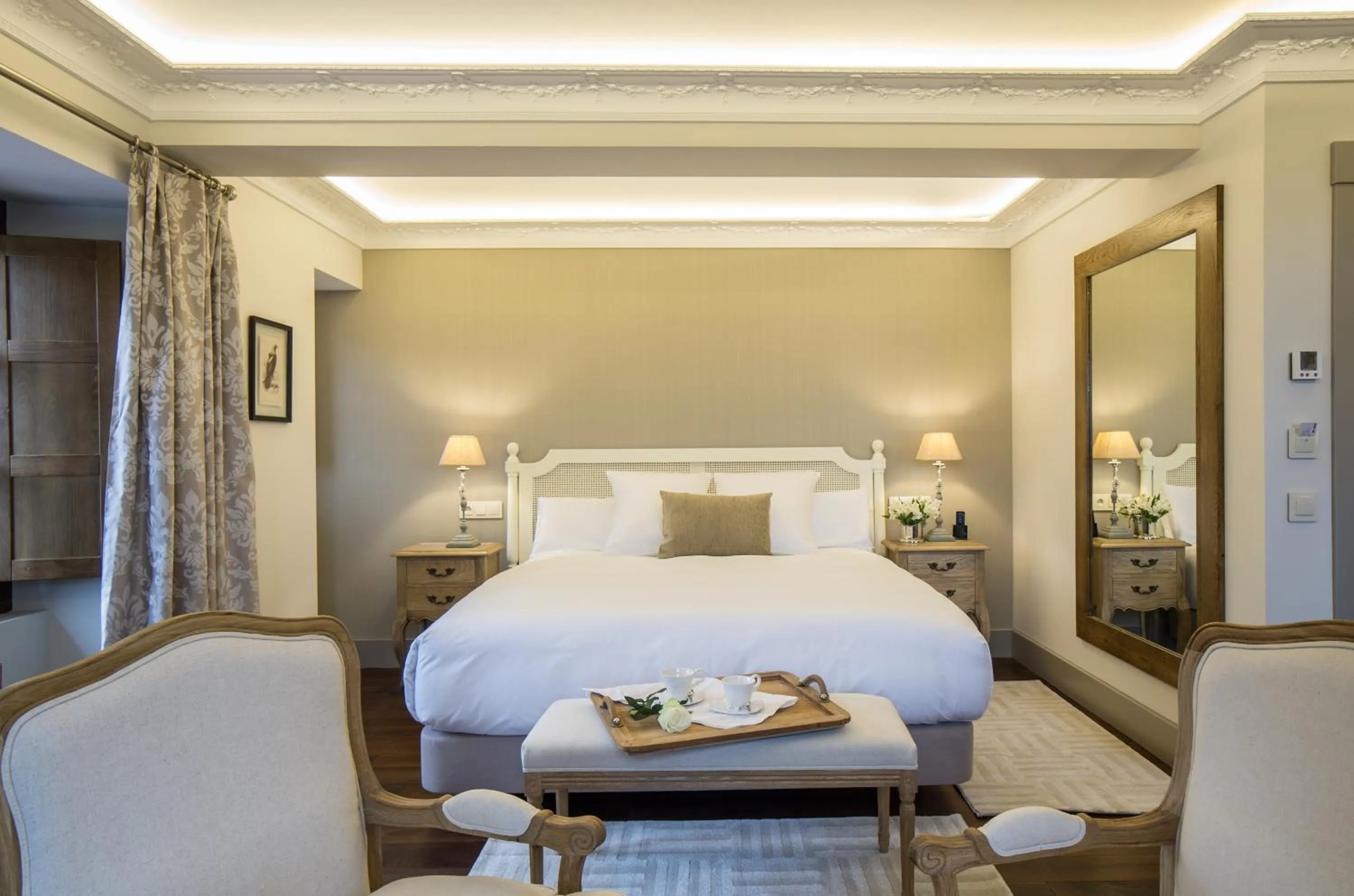 Photo of the whole room, Bed in Puebloastur Eco Resort Hotel & Spa Gran Lujo