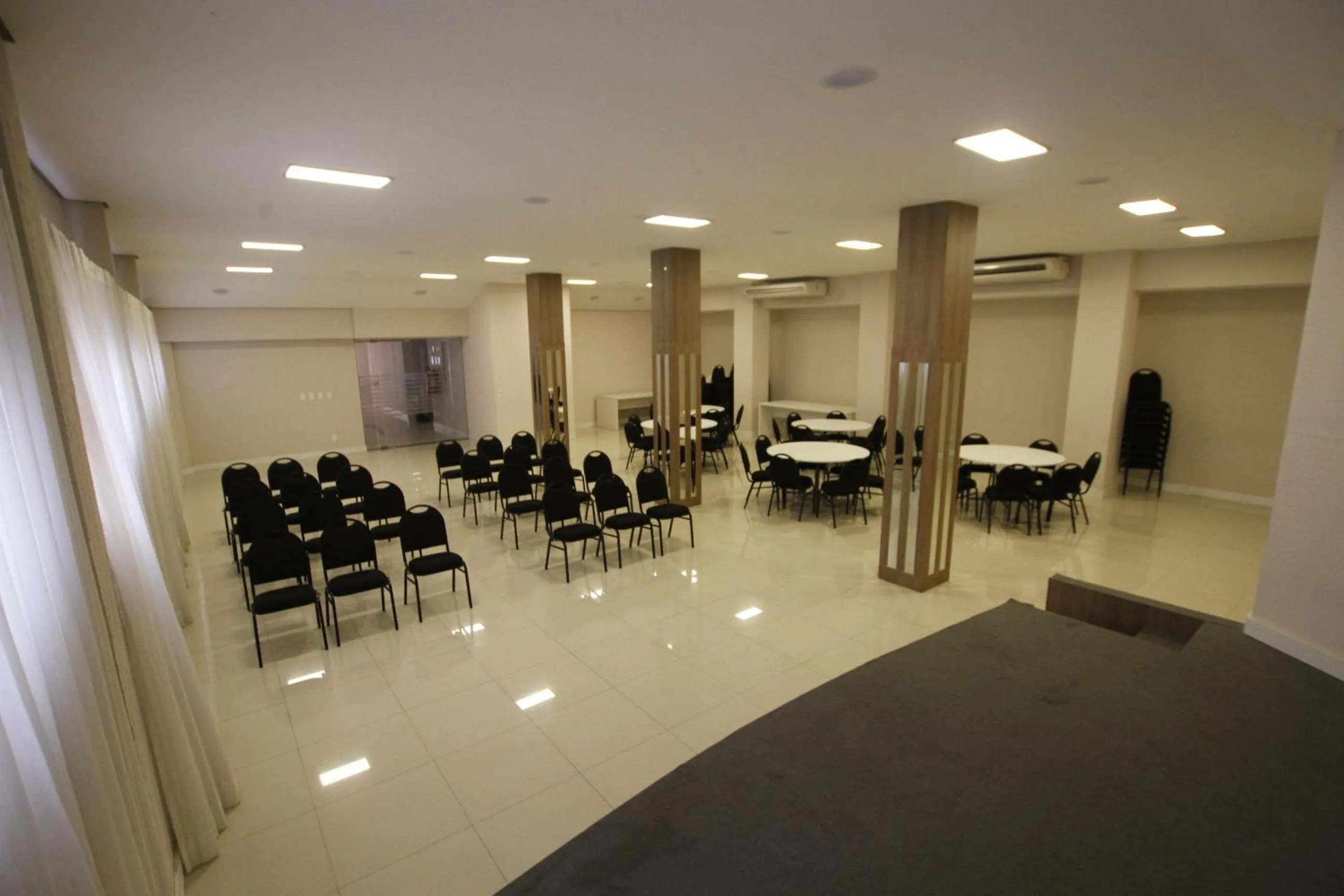 Meeting/conference room in Klein Ville Dois Irmãos