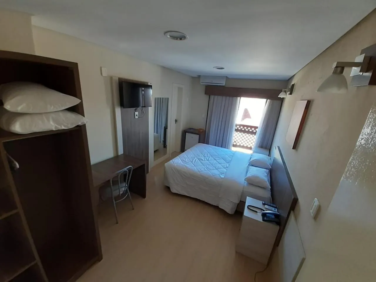 Bedroom, Bed in Klein Ville Dois Irmãos