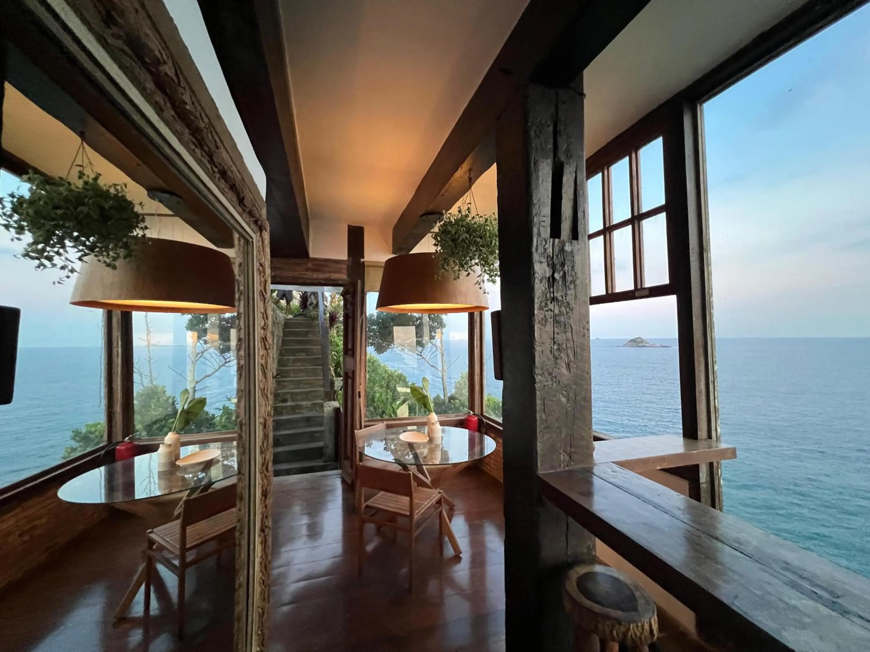 CLIFFSIDE - Boutique Hotel & Spa