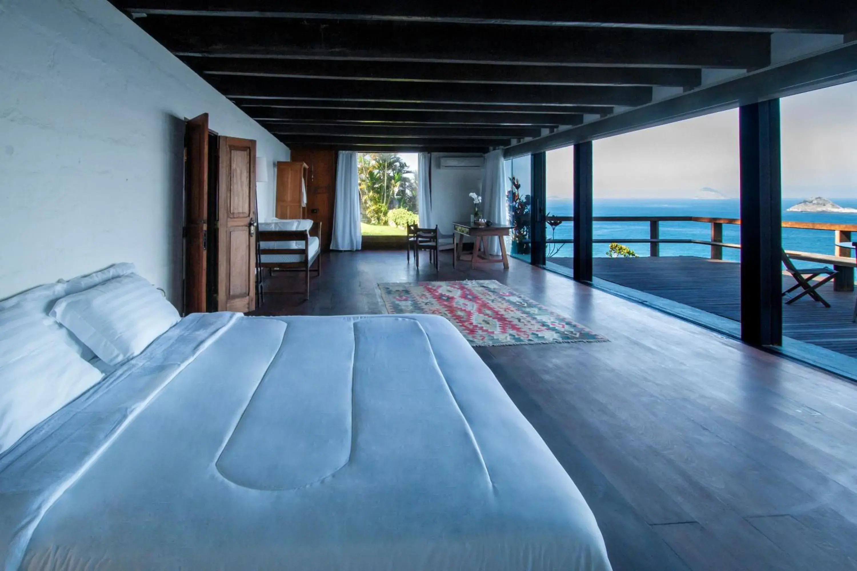 Presidential Suite in CLIFFSIDE - Boutique Hotel & Spa Presidential Suite in CLIFFSIDE - Boutique Hotel & Spa