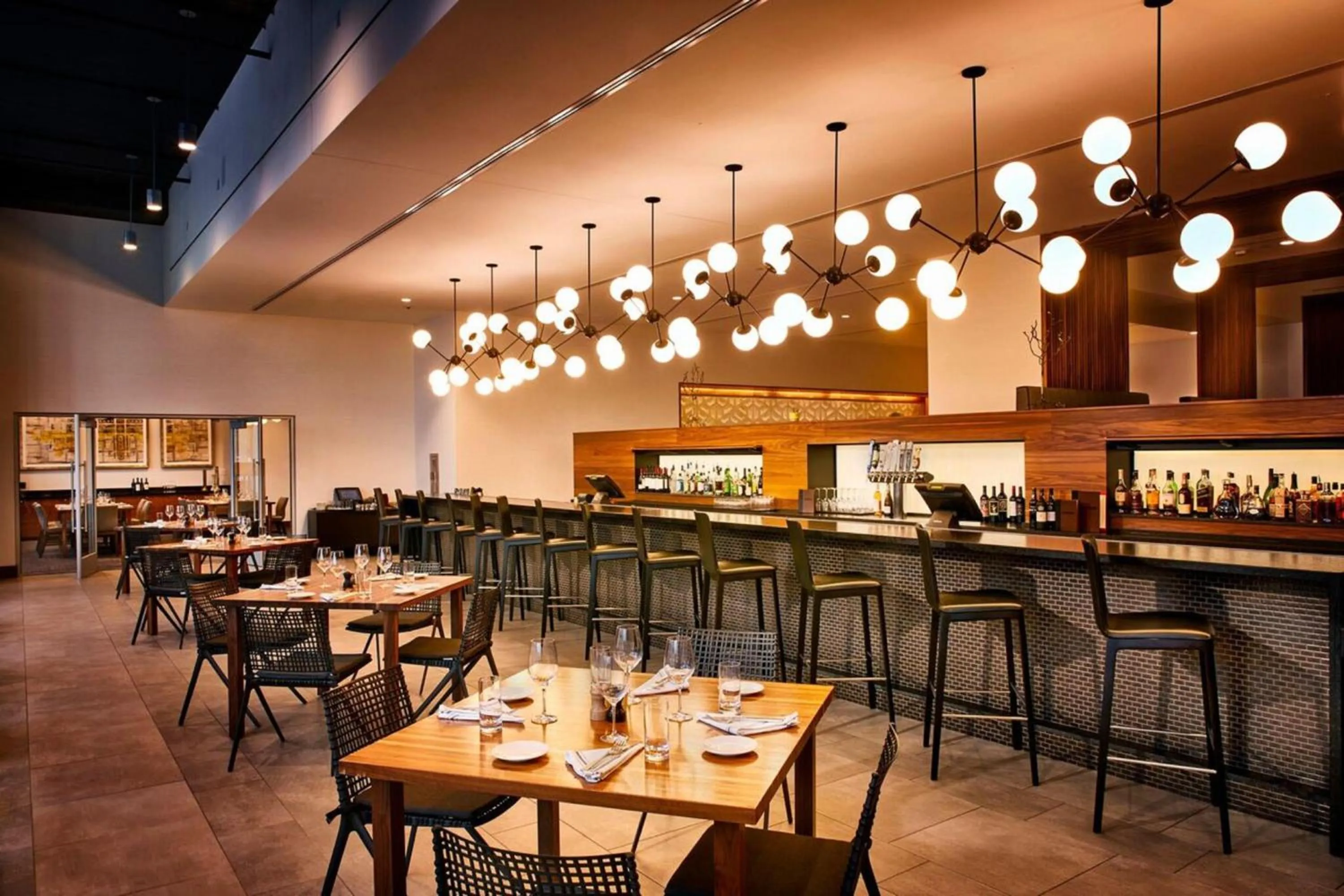 Restaurant/places to eat in Hilton Cleveland Downtown