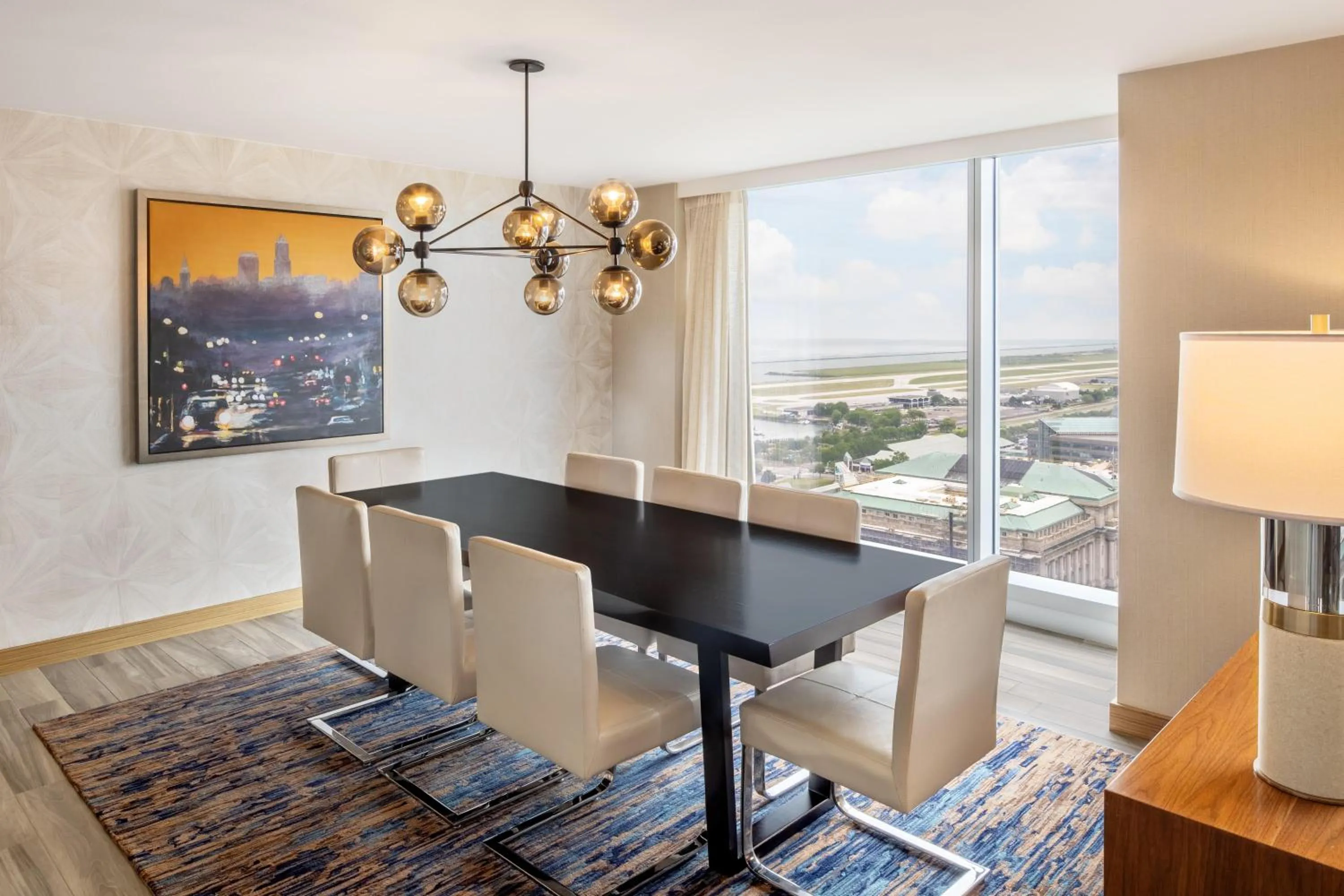 Photo of the whole room in Hilton Cleveland Downtown