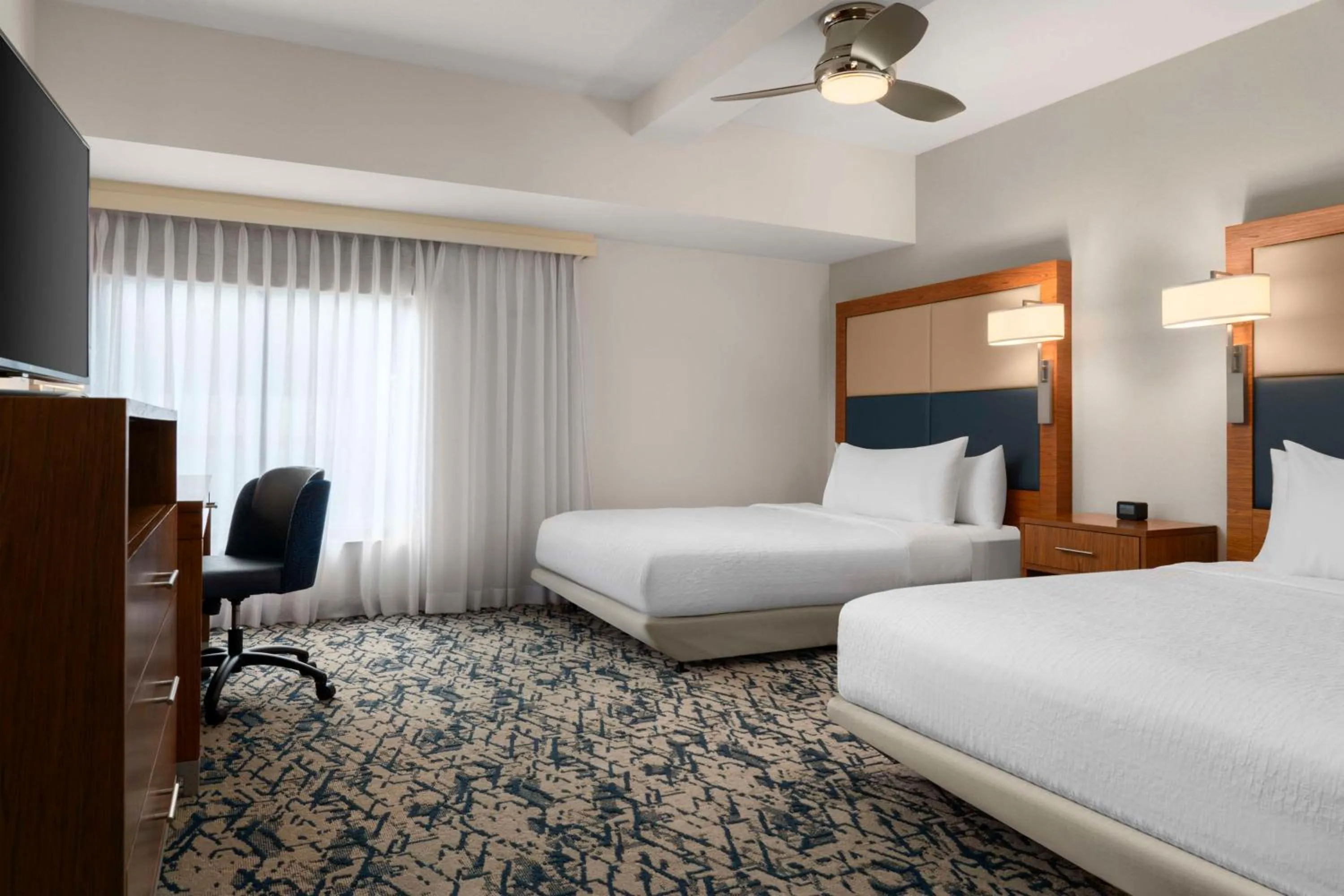 Bed in Homewood Suites by Hilton Boston Brookline-Longwood Medical