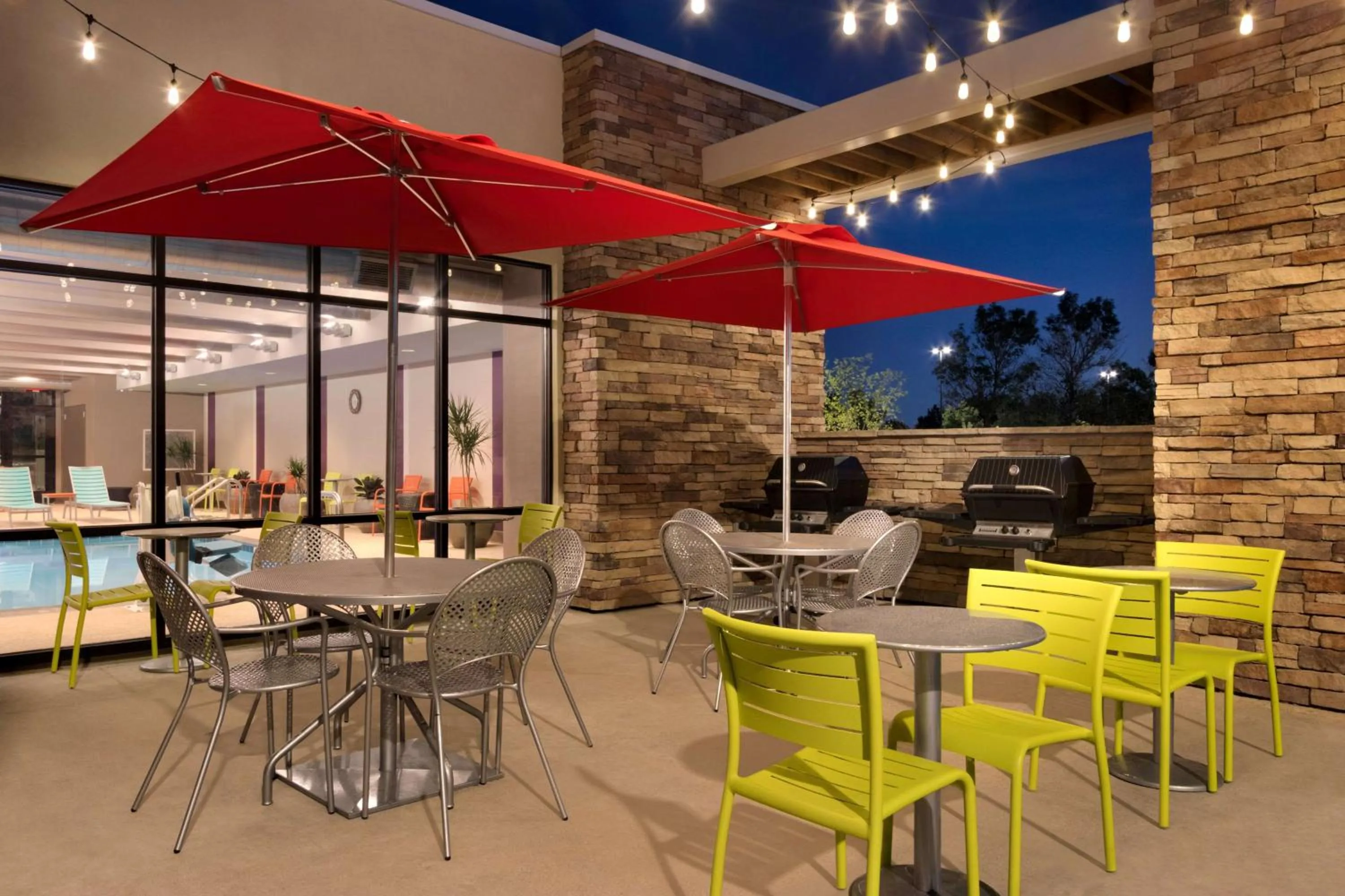 Patio in Home2 Suites by Hilton Denver Highlands Ranch