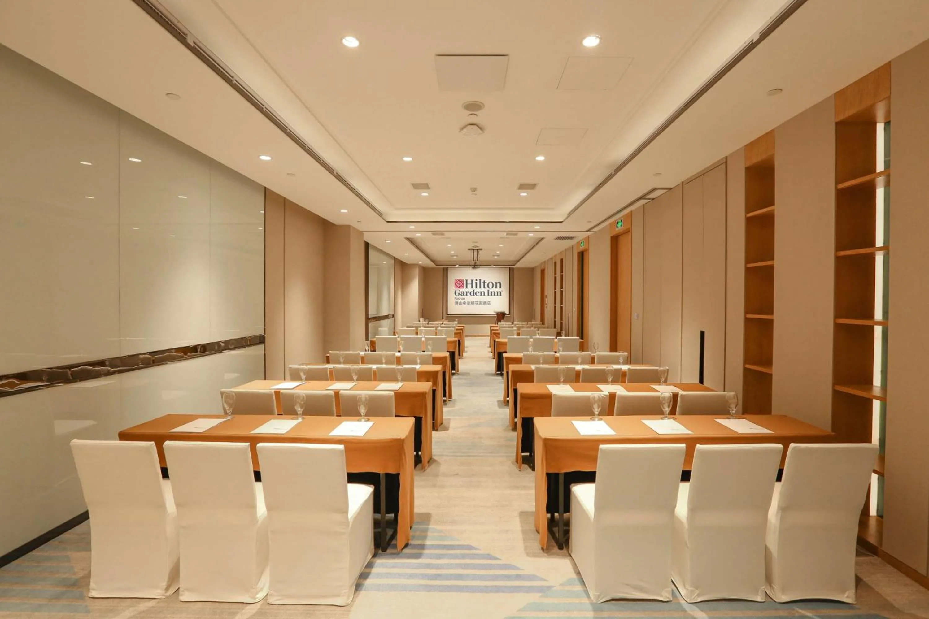 Meeting/conference room in Hilton Garden Inn Foshan