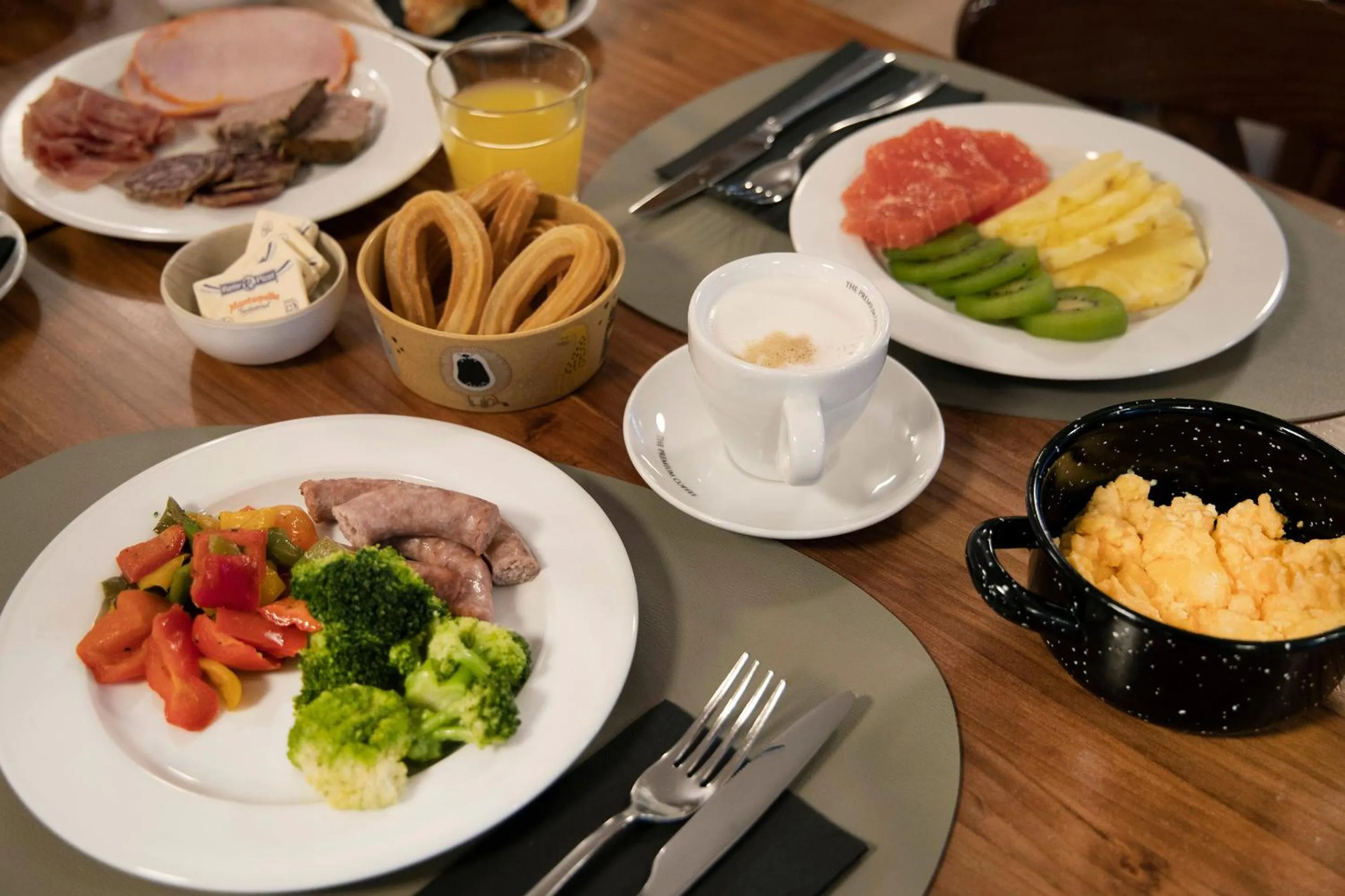 Buffet breakfast in Hotel Encamp by Nexta