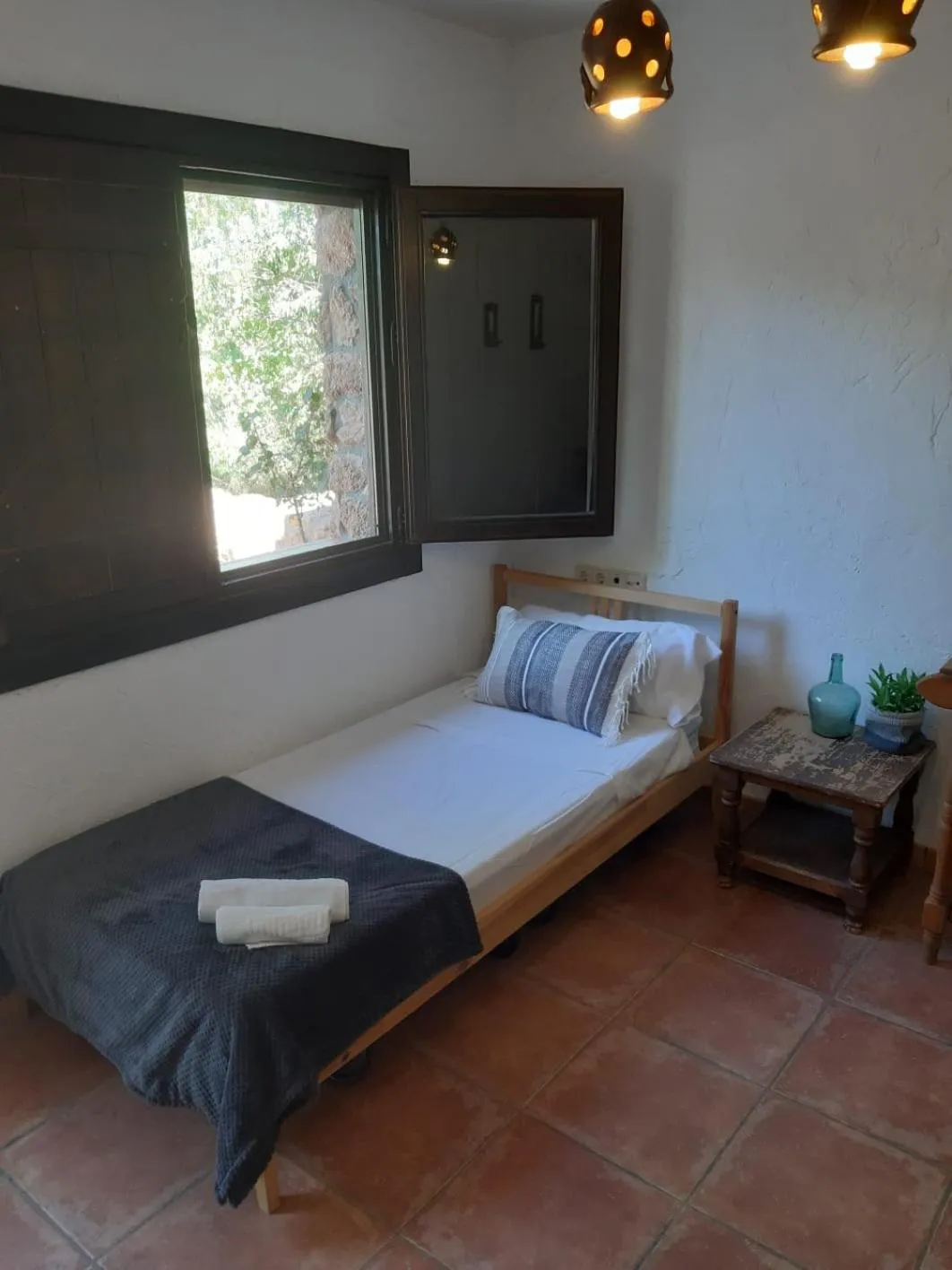 Bed in Hotel Rural La Marmita de Ahlam