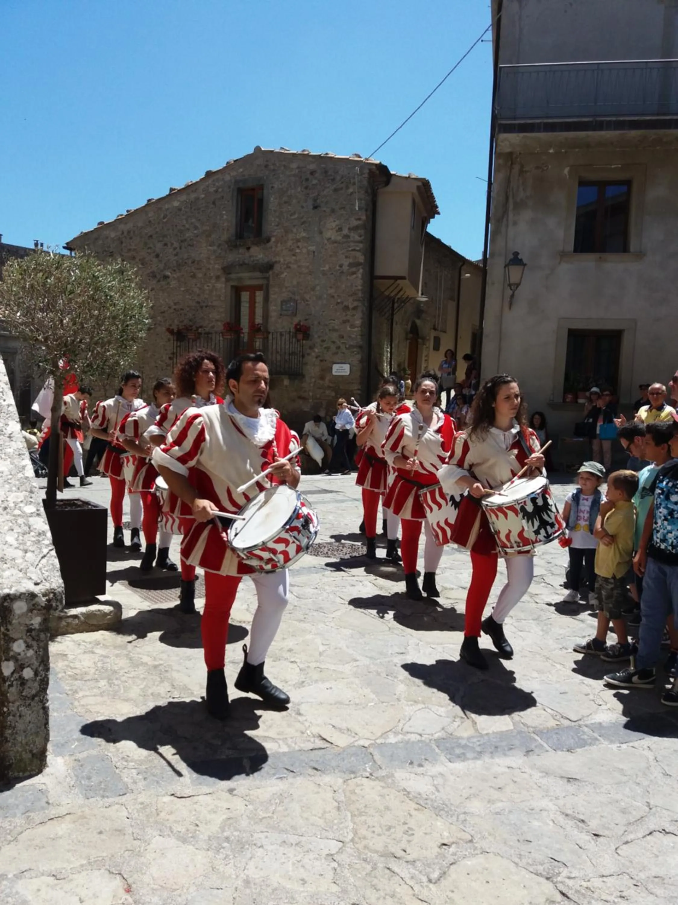 Entertainment in San Nicolò Holiday Home
