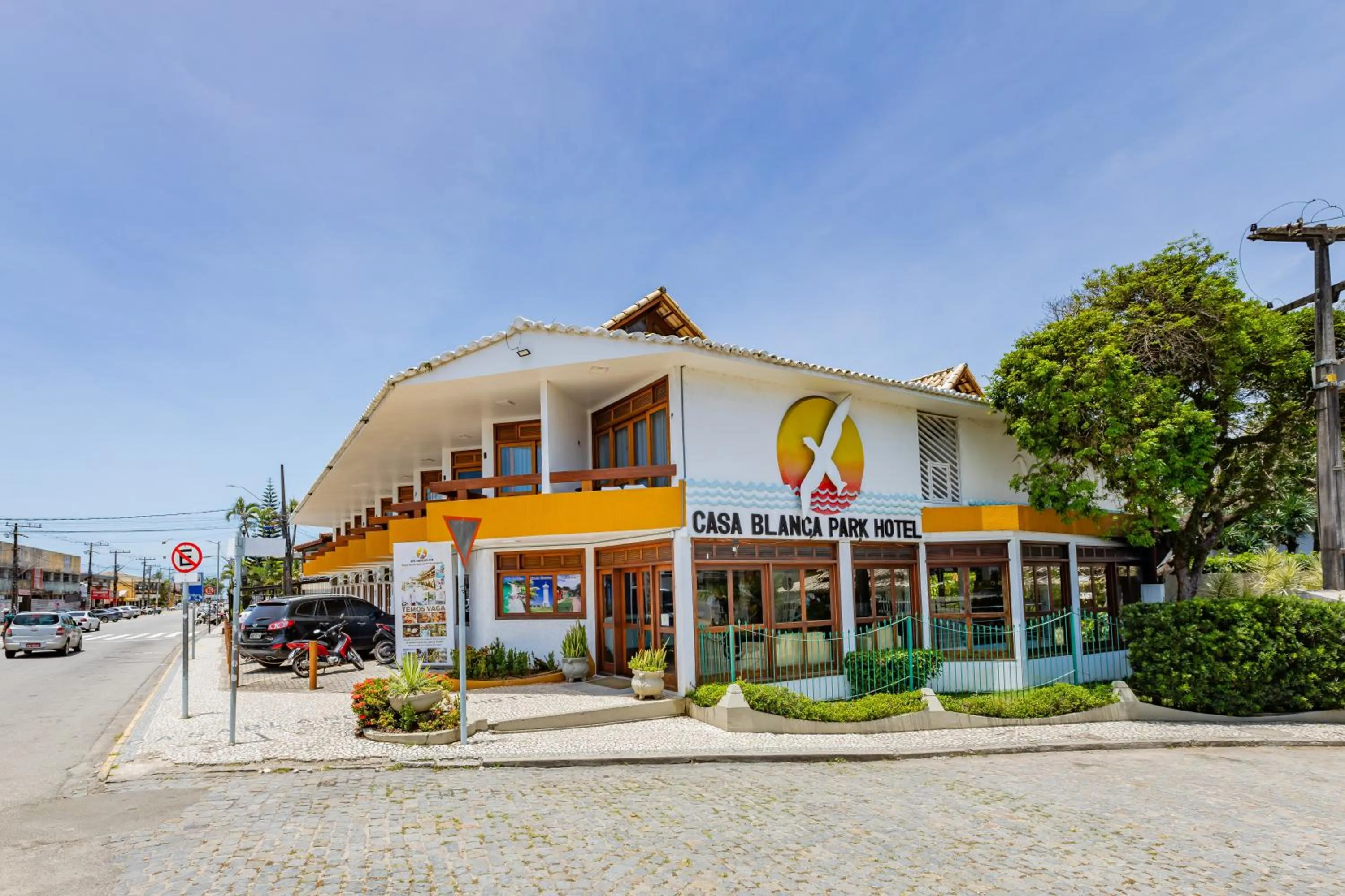 Property building in Casa Blanca Park Hotel