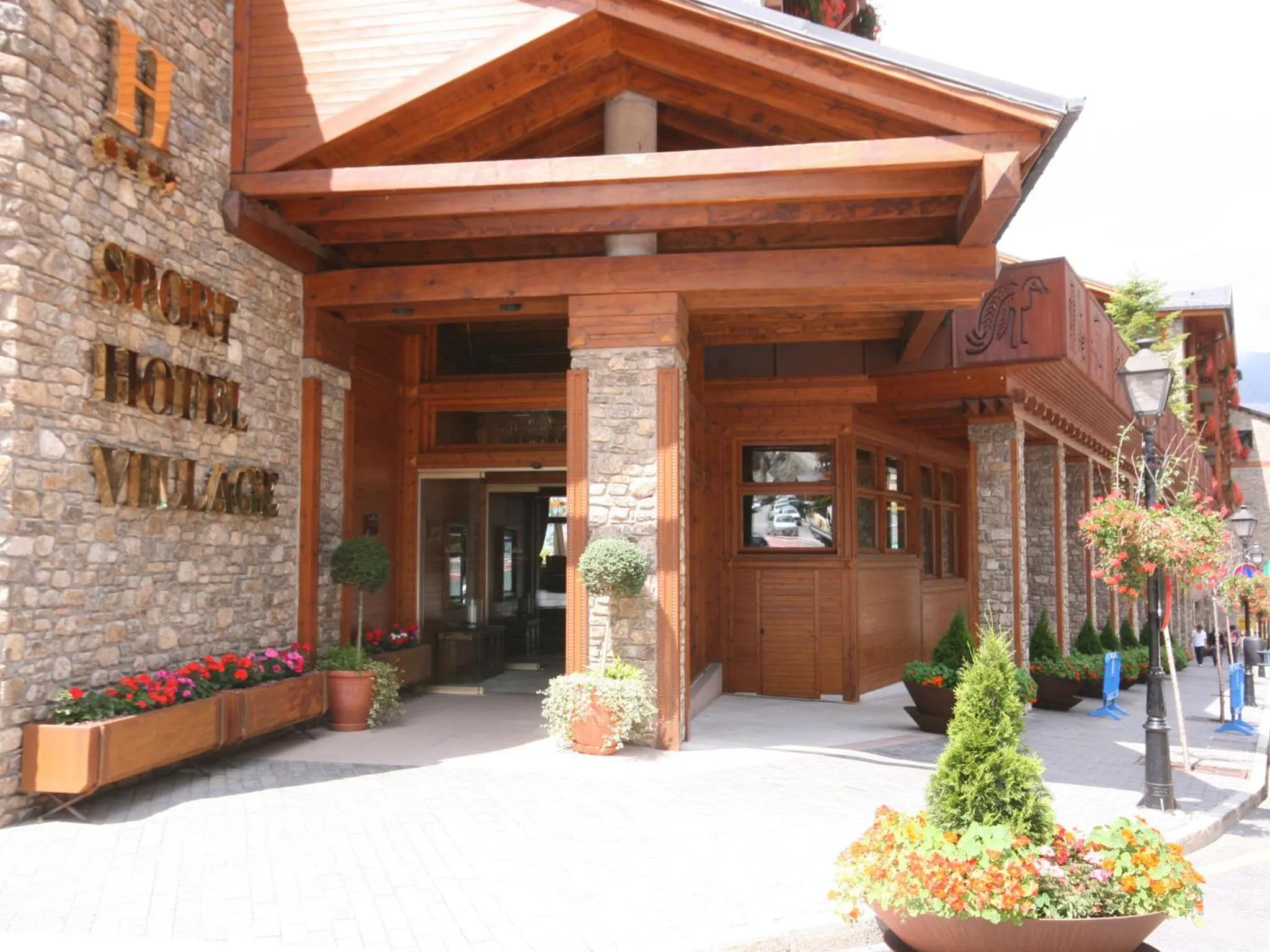Facade/entrance in Sport Hotel Village