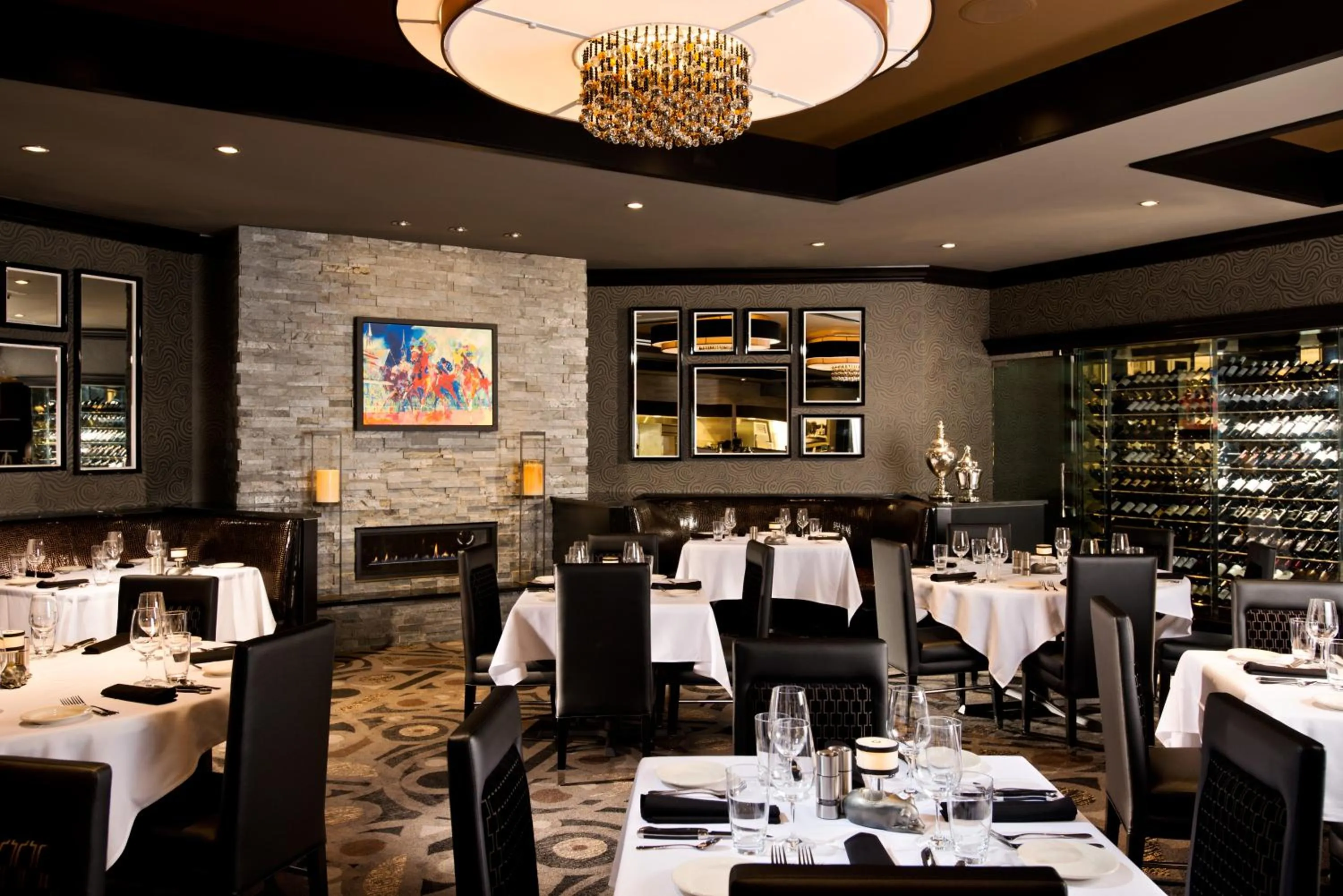 Restaurant/places to eat in Saratoga Casino Hotel
