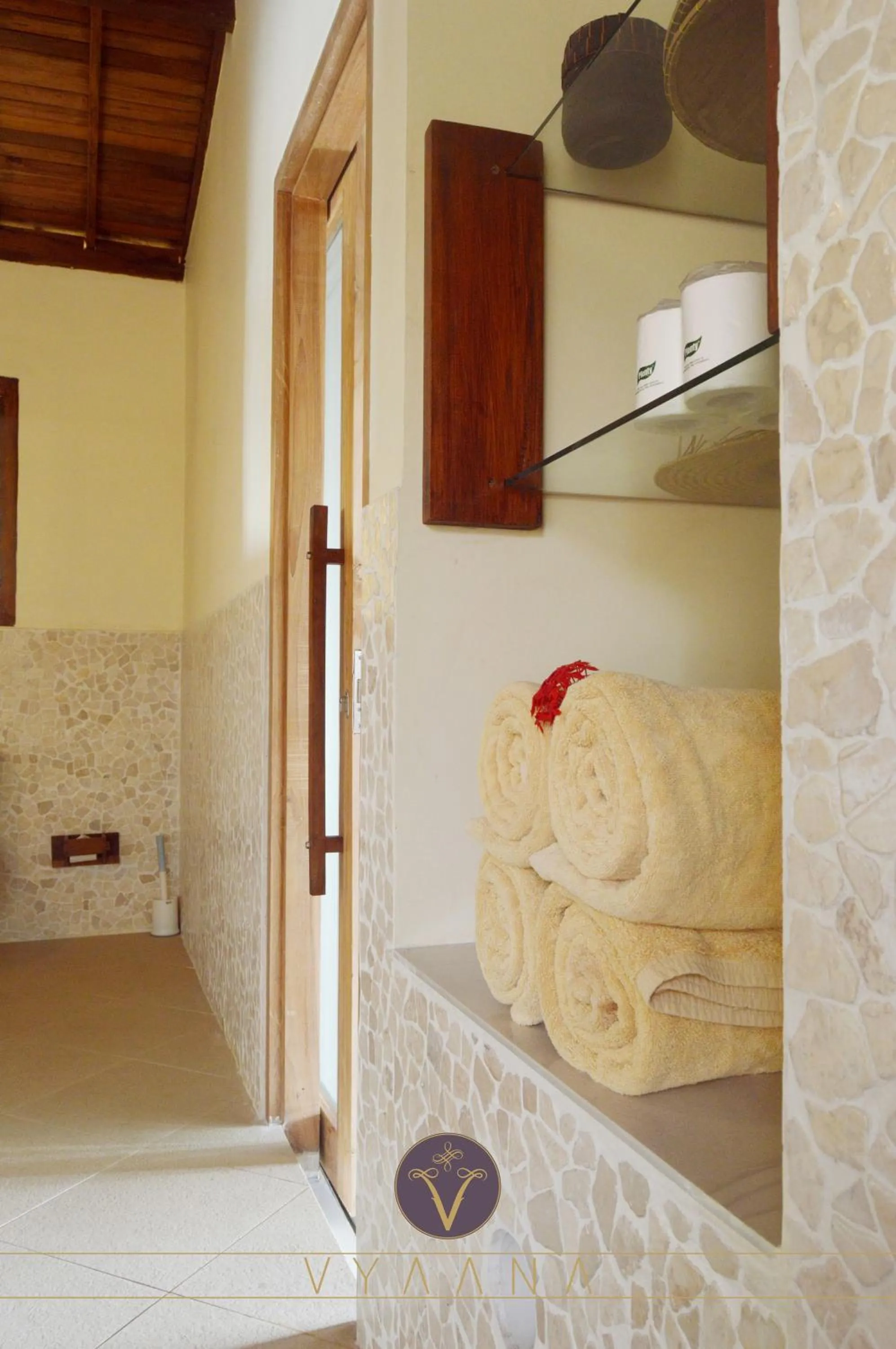 Shower in Vyaana Resort Gili Air