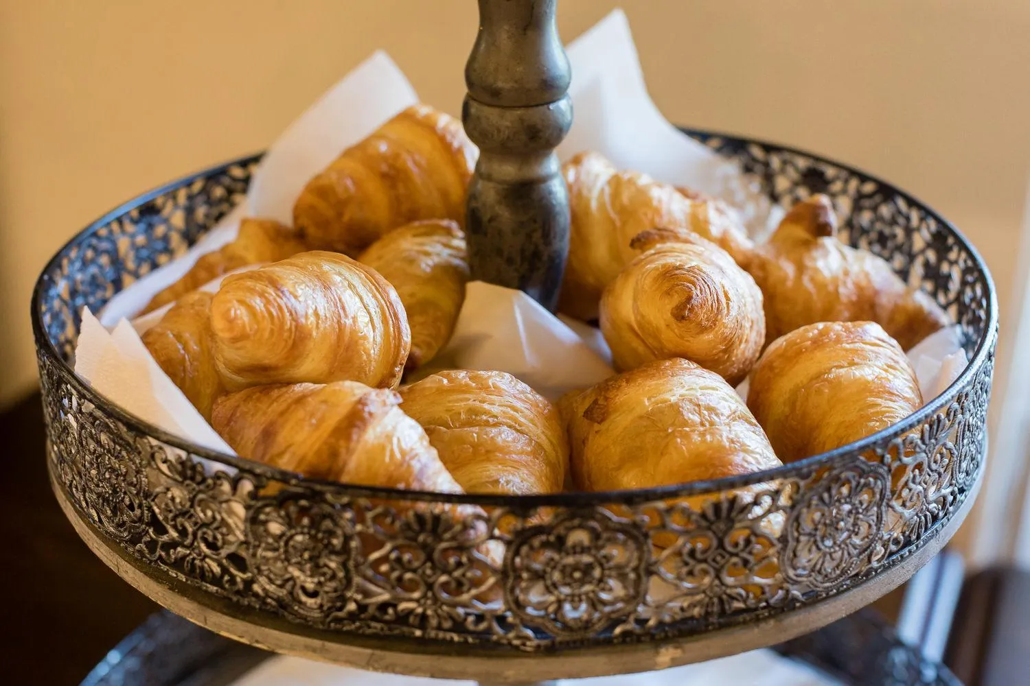 Buffet breakfast in Hotel Kettenbrücke