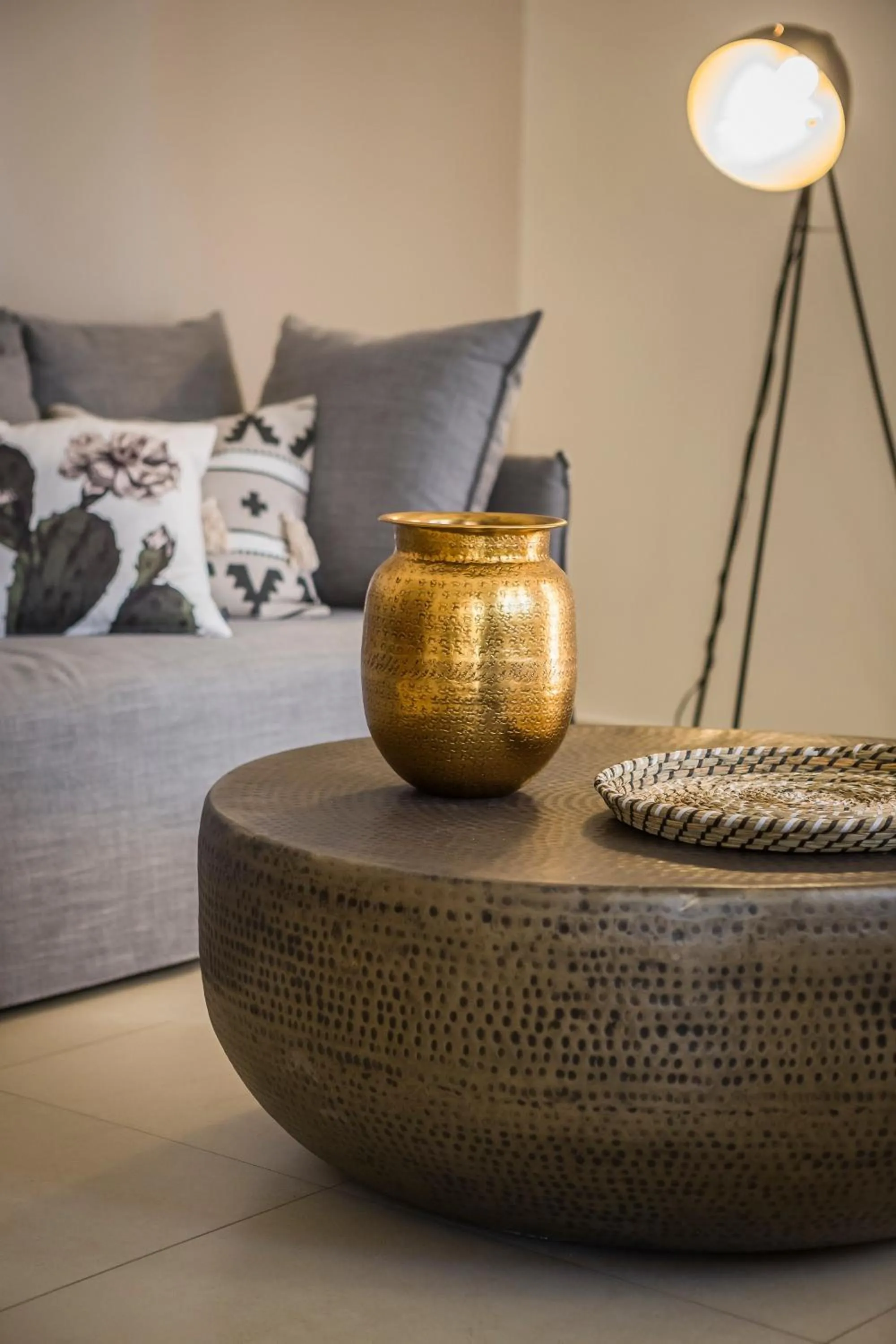 Bed in Meliti Waterfront Suites