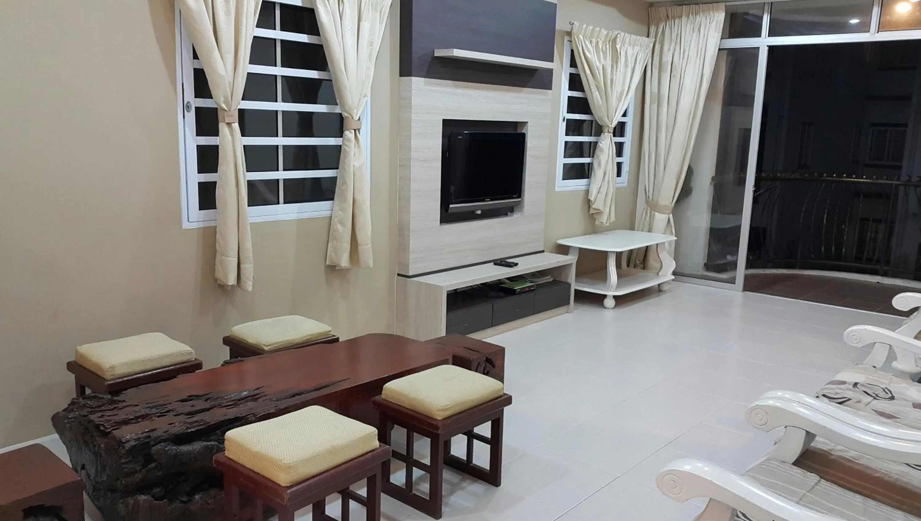 Rose Apartment Kea Farm