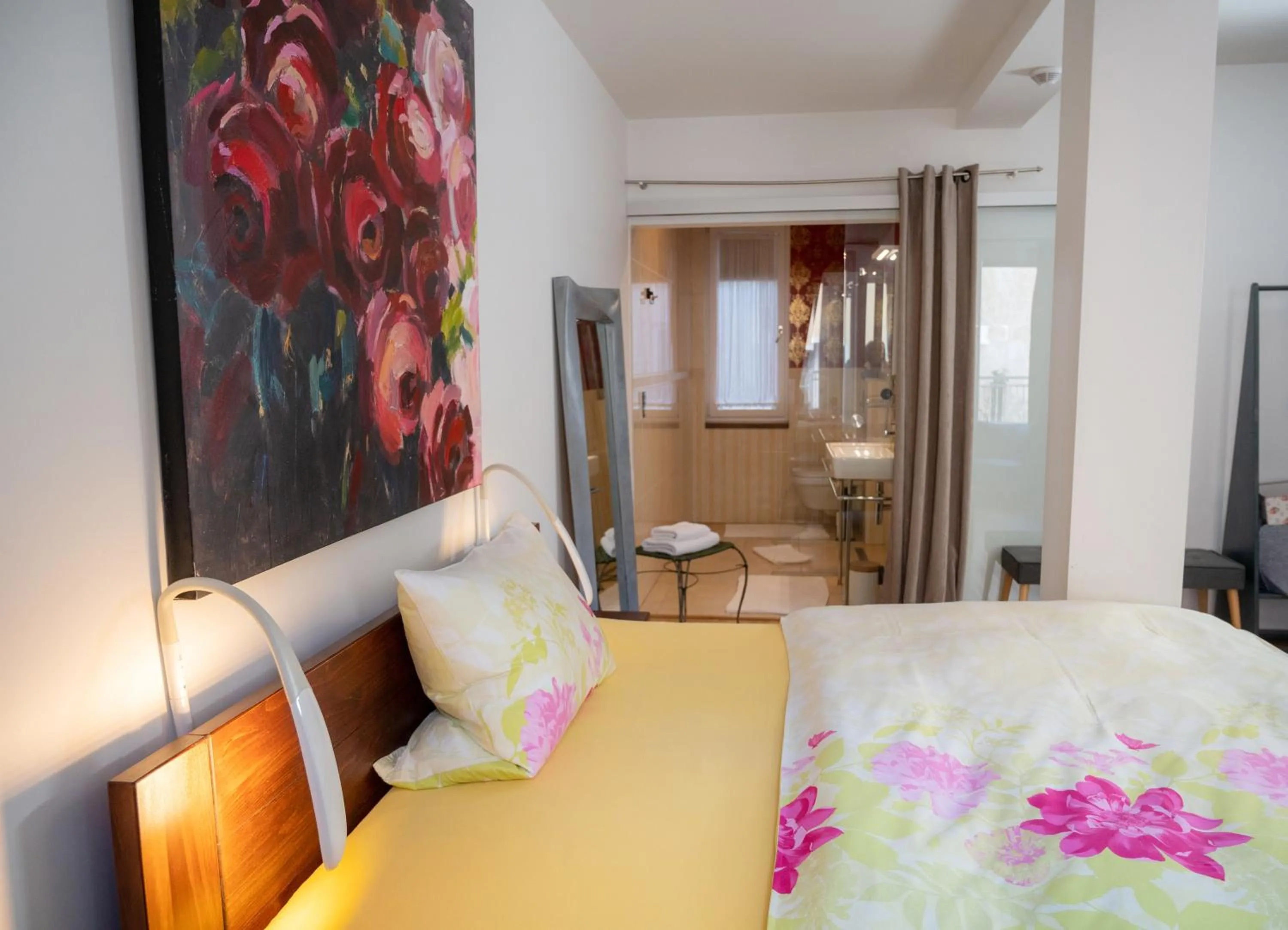 Bed in Boutique Hotel Frieden