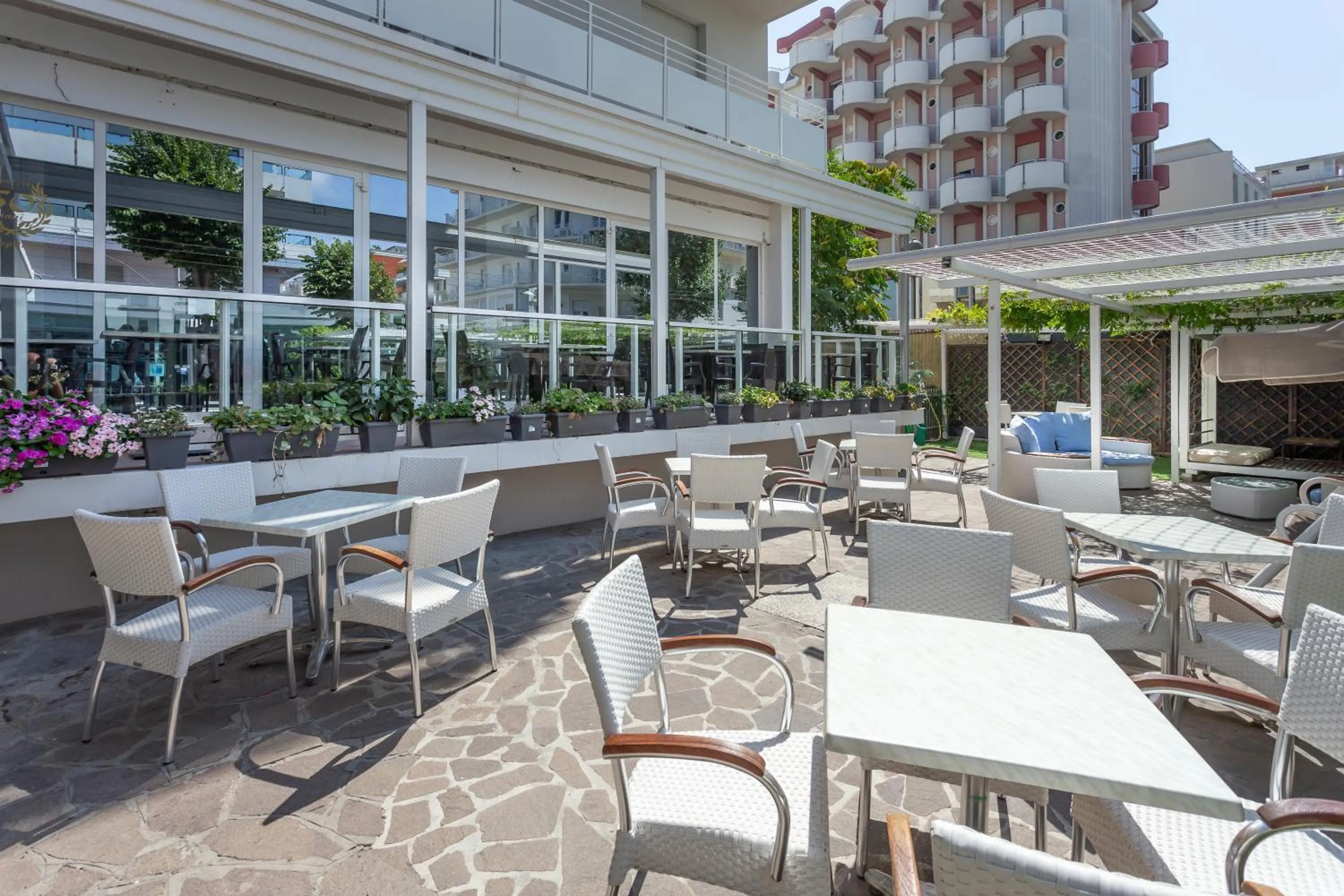 Property building in Hotel Vela d'Oro