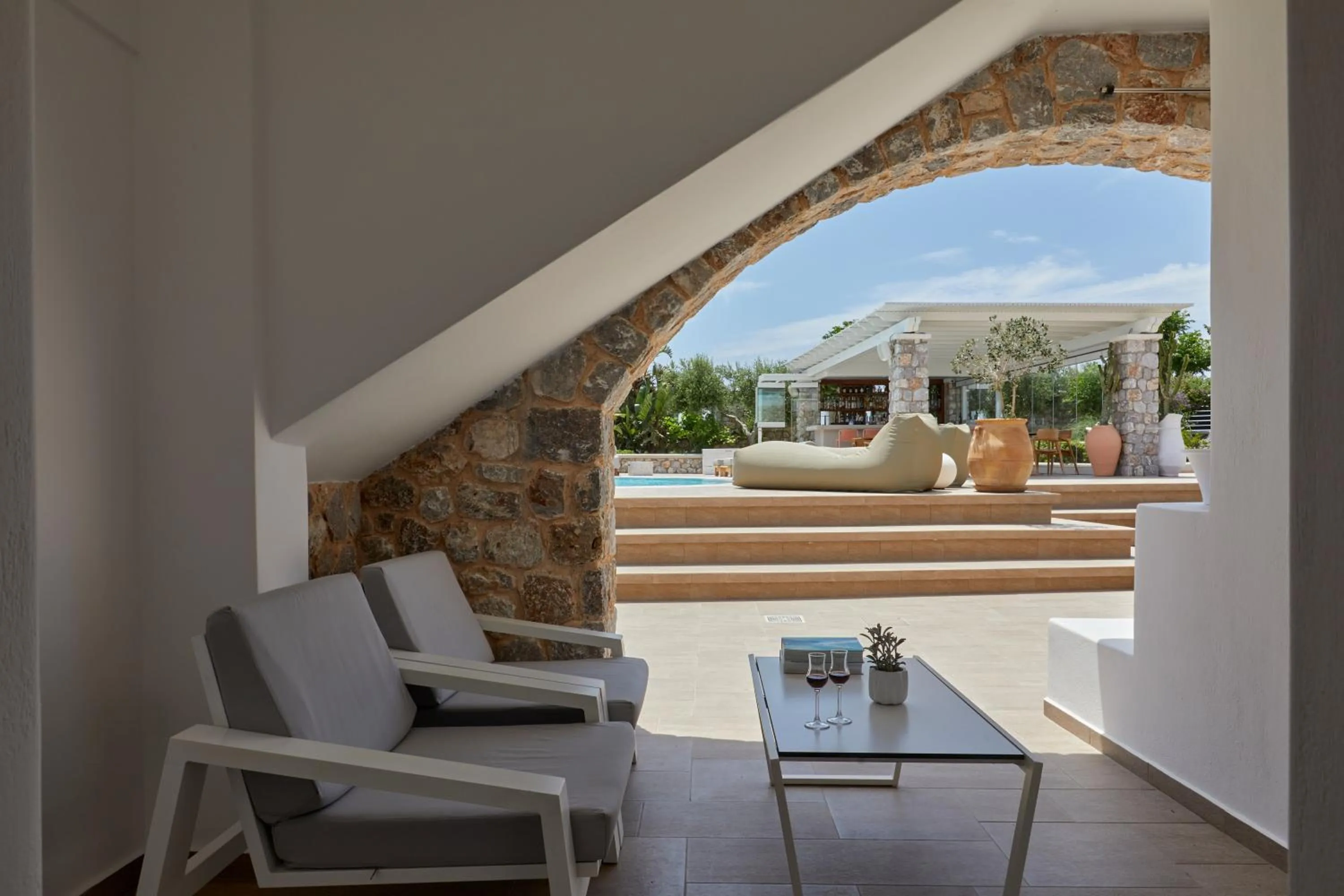 Day in Orabel Suites Santorini (Adults Only)