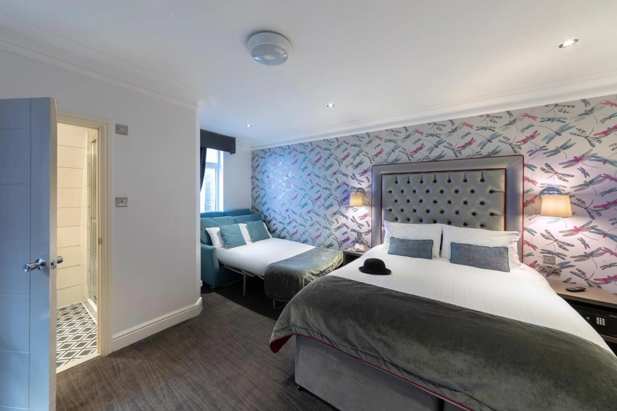 Bedroom, Bed in The Beverley Hotel London - Victoria