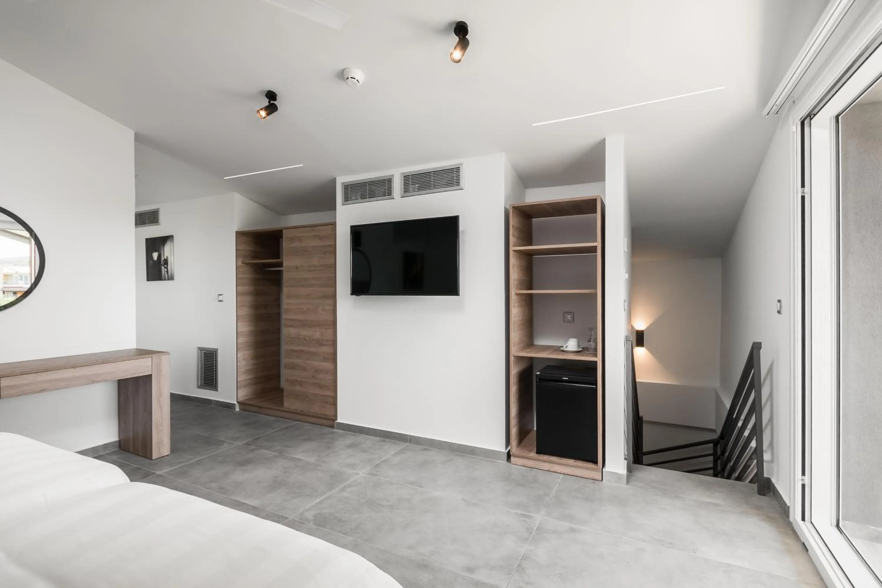 TV and multimedia, Bed in Acharavi Beach Hotel