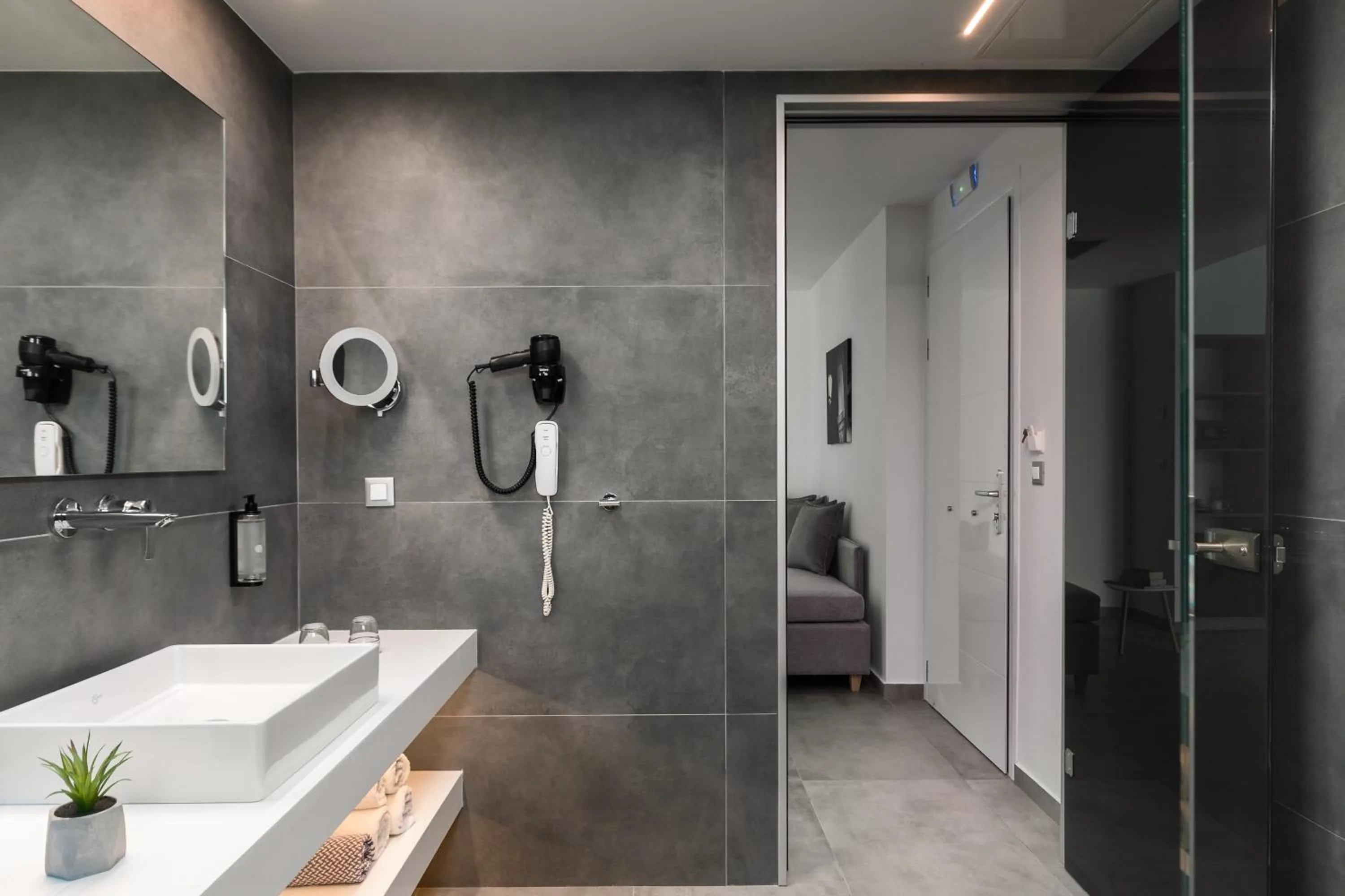 Bathroom in Acharavi Beach Hotel