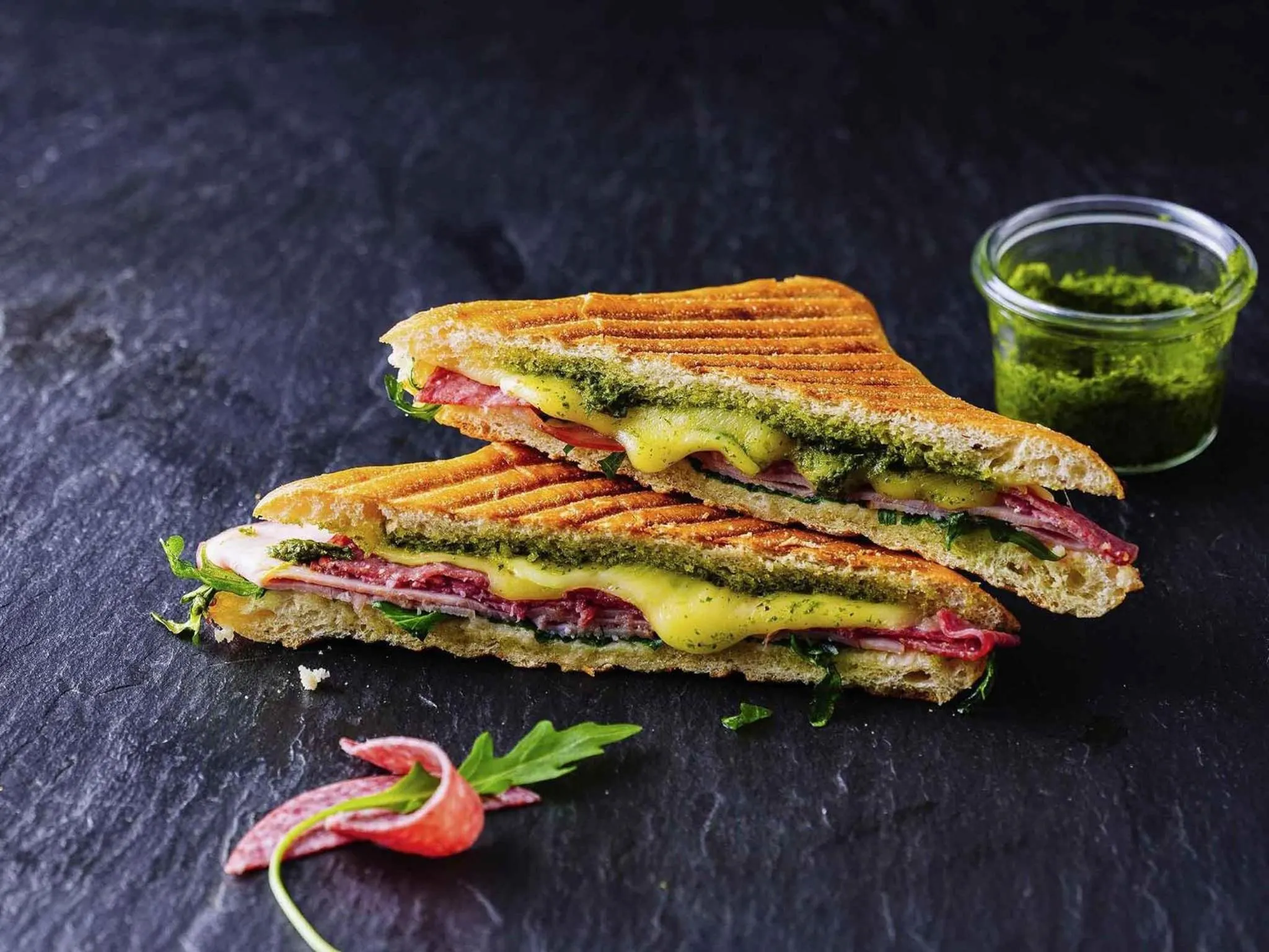 Lounge or bar in Ibis Leipzig City