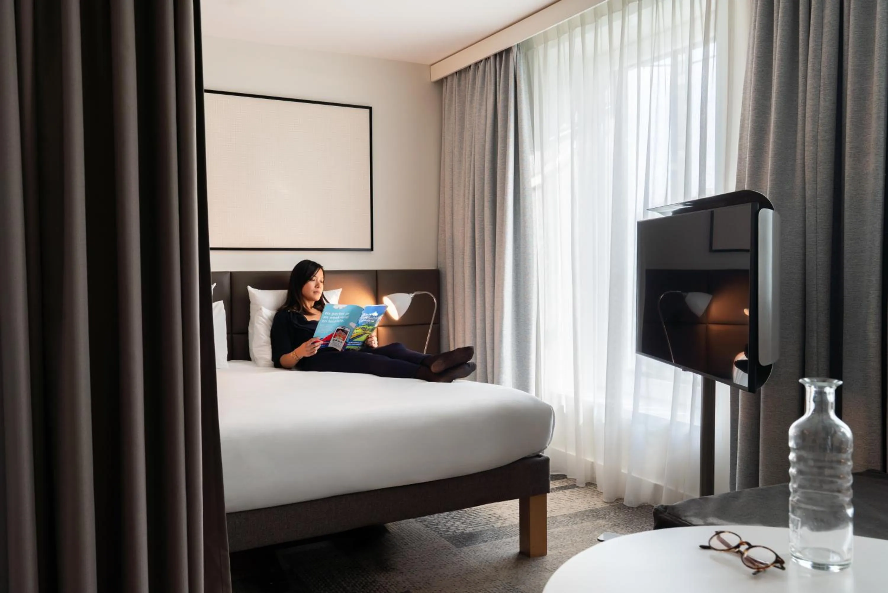 Photo of the whole room, Bed in Novotel Suites Paris Expo Porte de Versailles