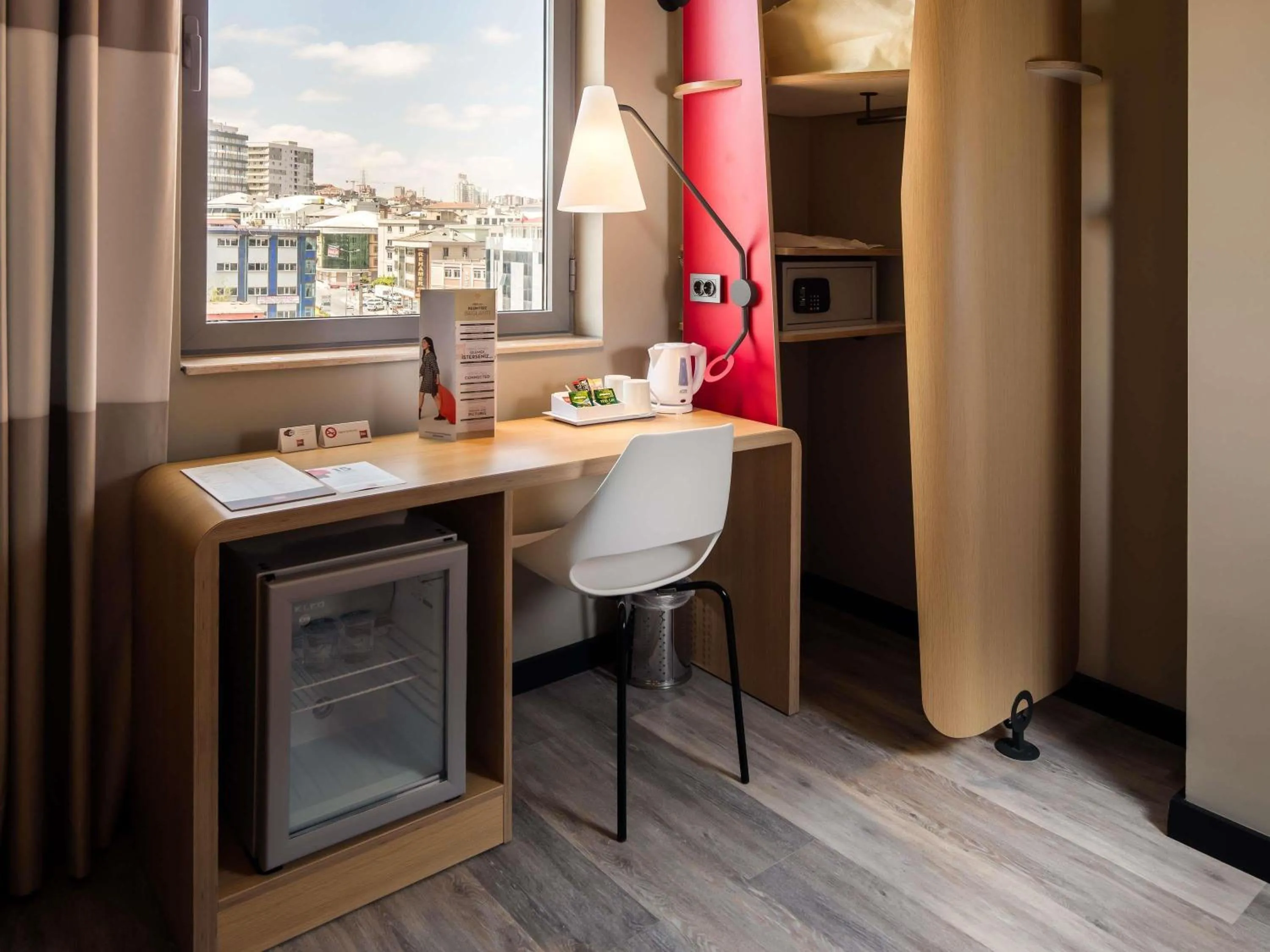 Bedroom in Ibis Istanbul West