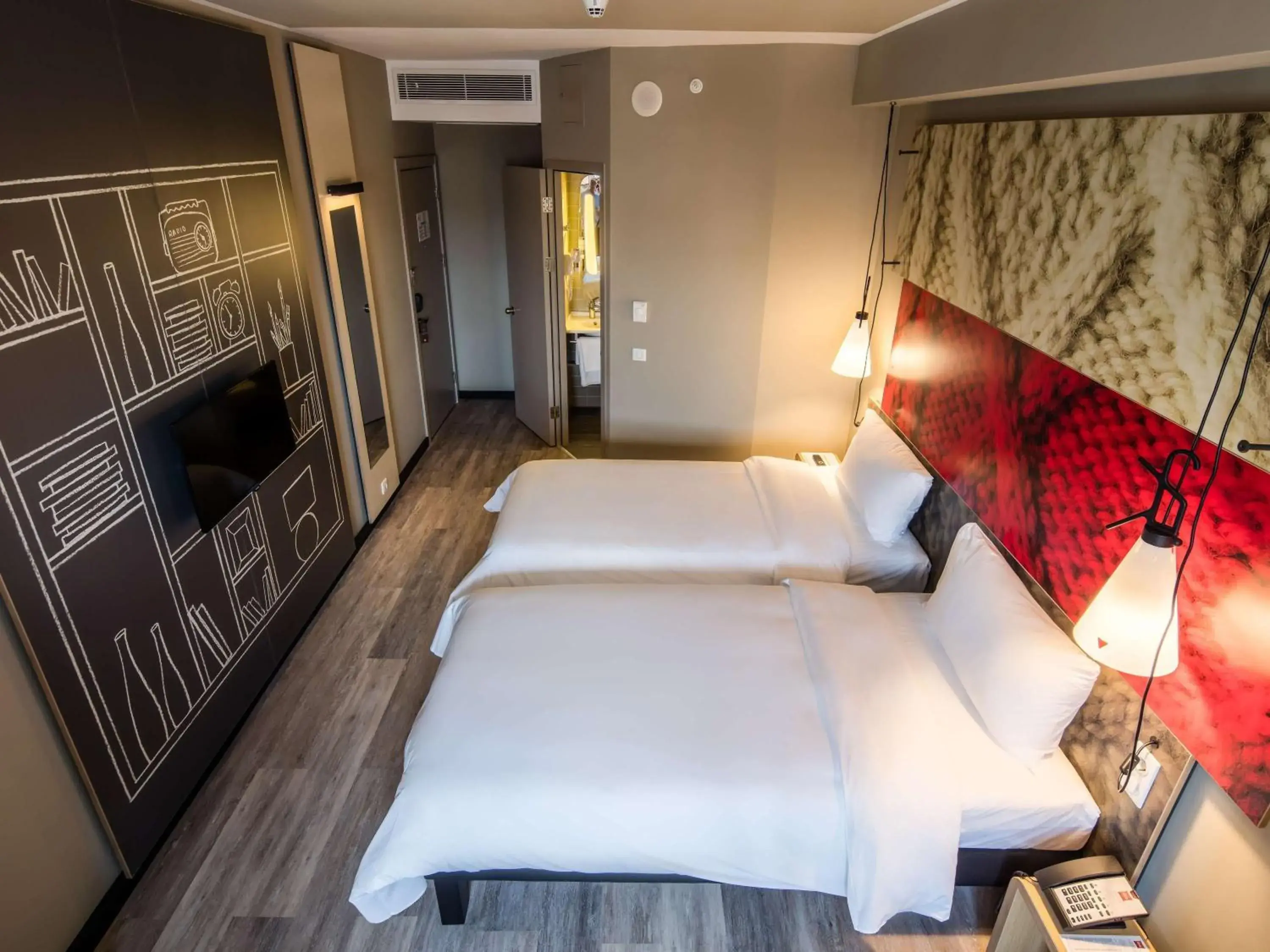 Standard Room With 2 Single Beds in Ibis Istanbul West Standard Room With 2 Single Beds in Ibis Istanbul West