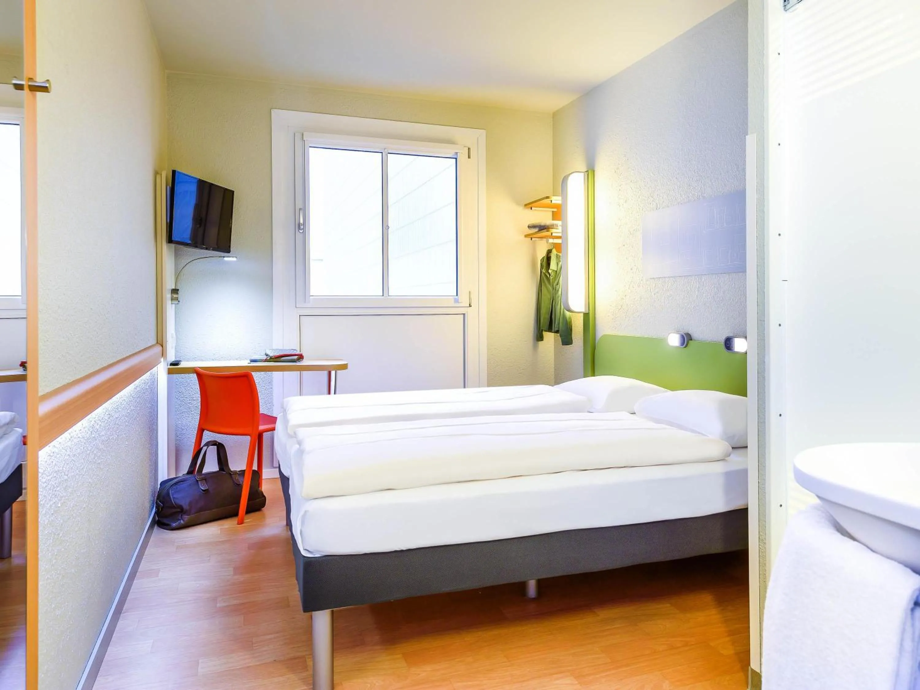 Bedroom in Ibis Budget Leipzig City