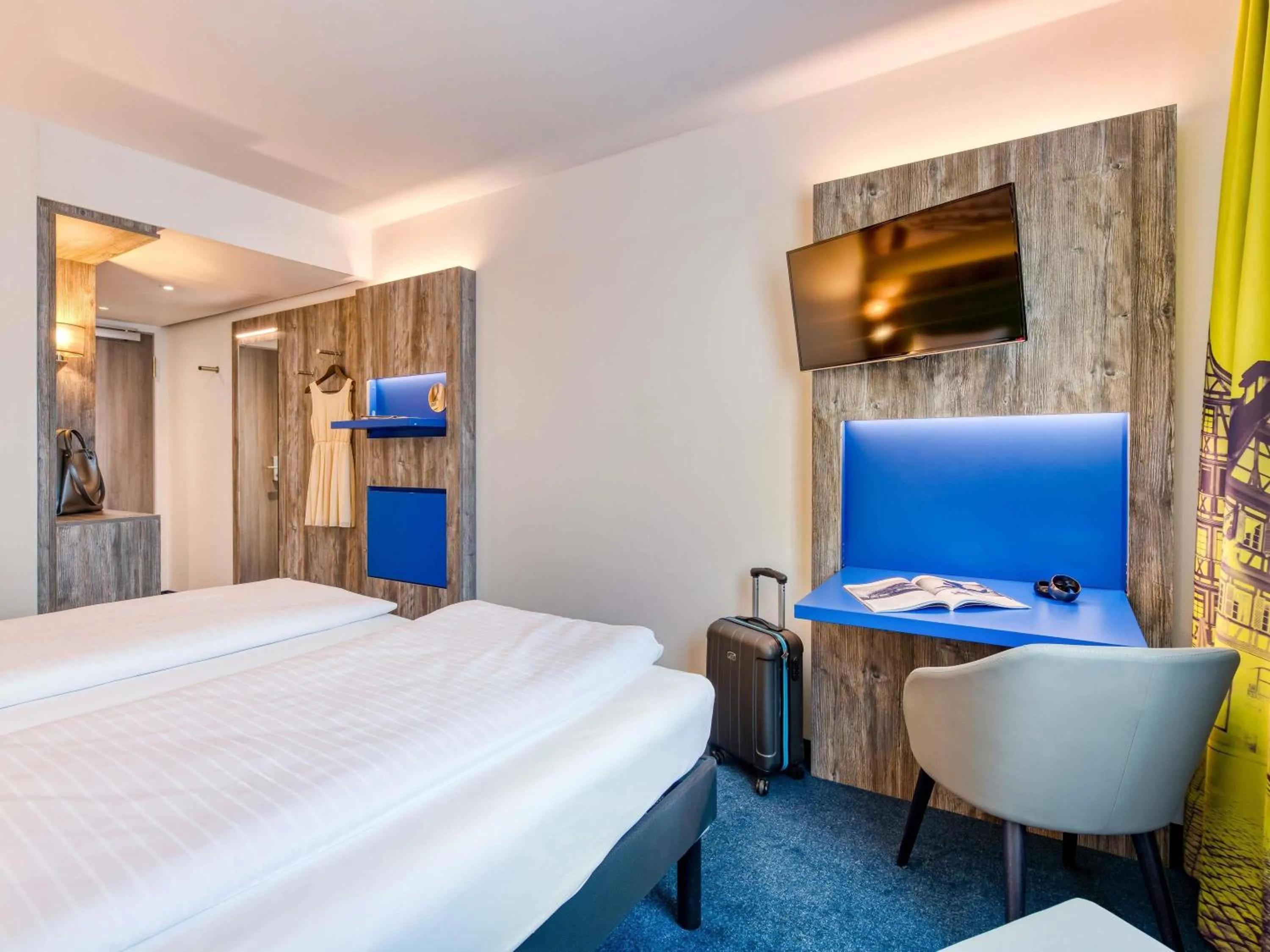 Bedroom, Bed in ibis Styles Tuebingen