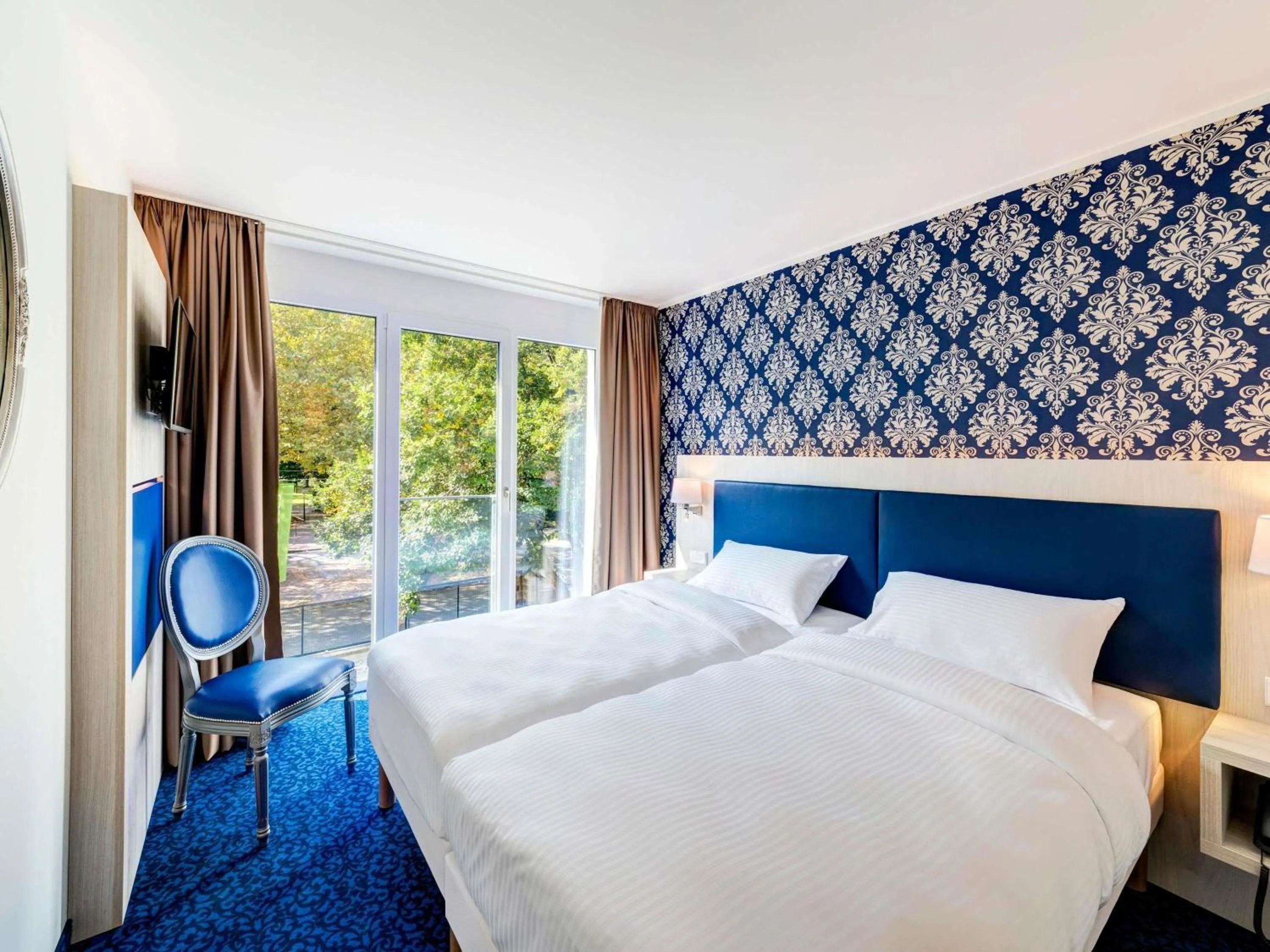 Property building, Bed in ibis Styles Rastatt Baden-Baden