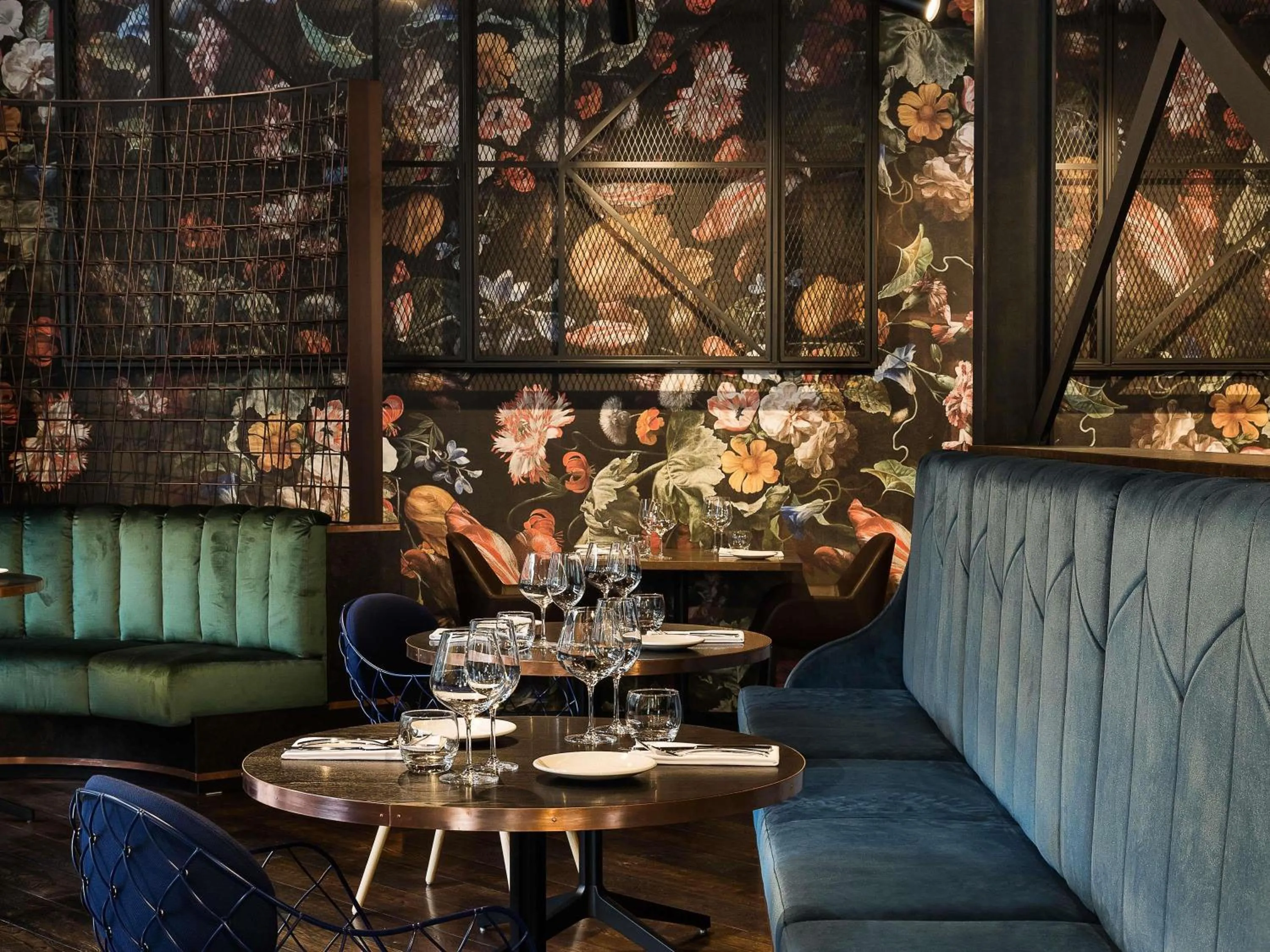 Restaurant/places to eat in Sofitel Wellington